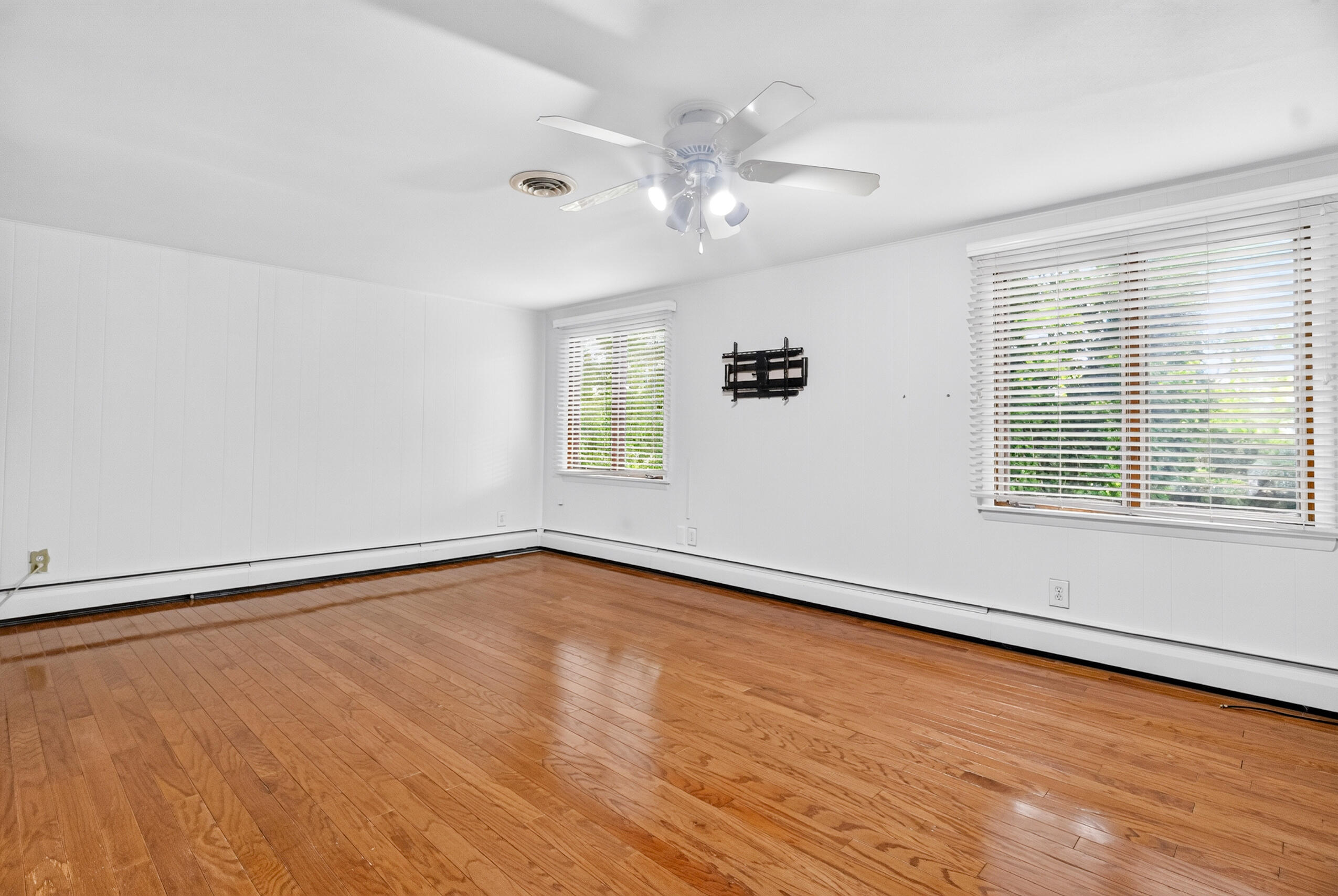 860 Lincolnshire Drive Property Photo 37