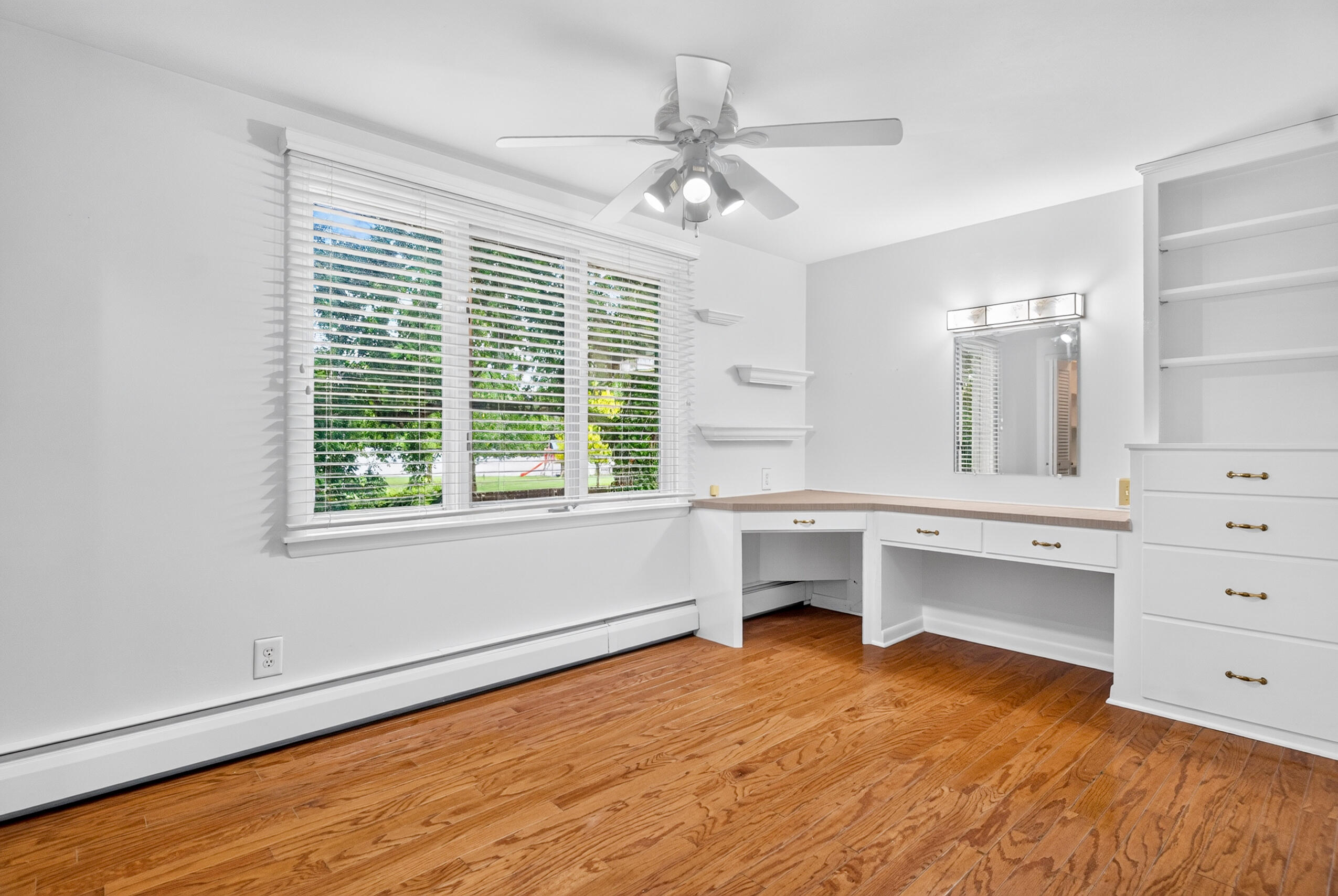 860 Lincolnshire Drive Property Photo 43