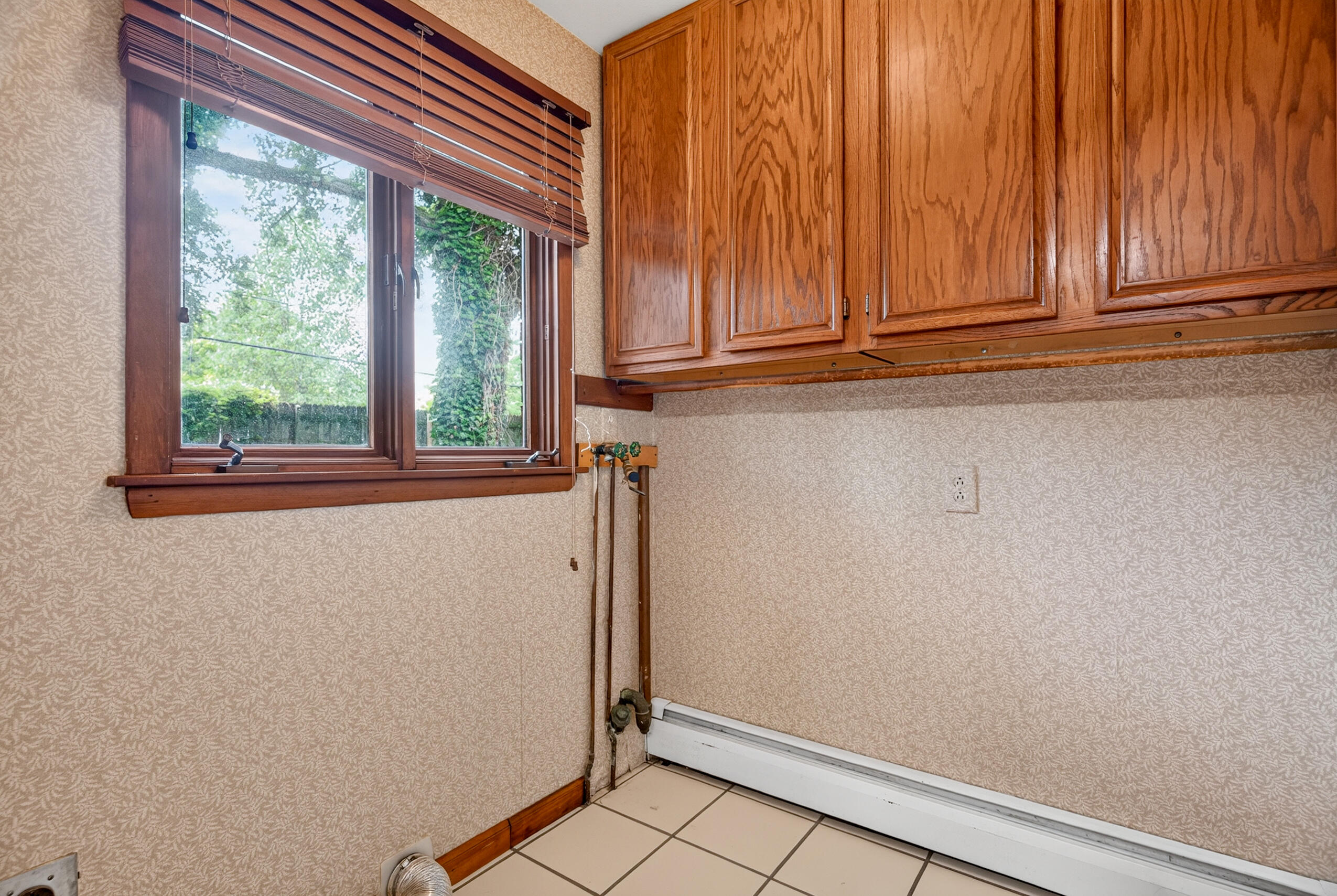 860 Lincolnshire Drive Property Photo 45