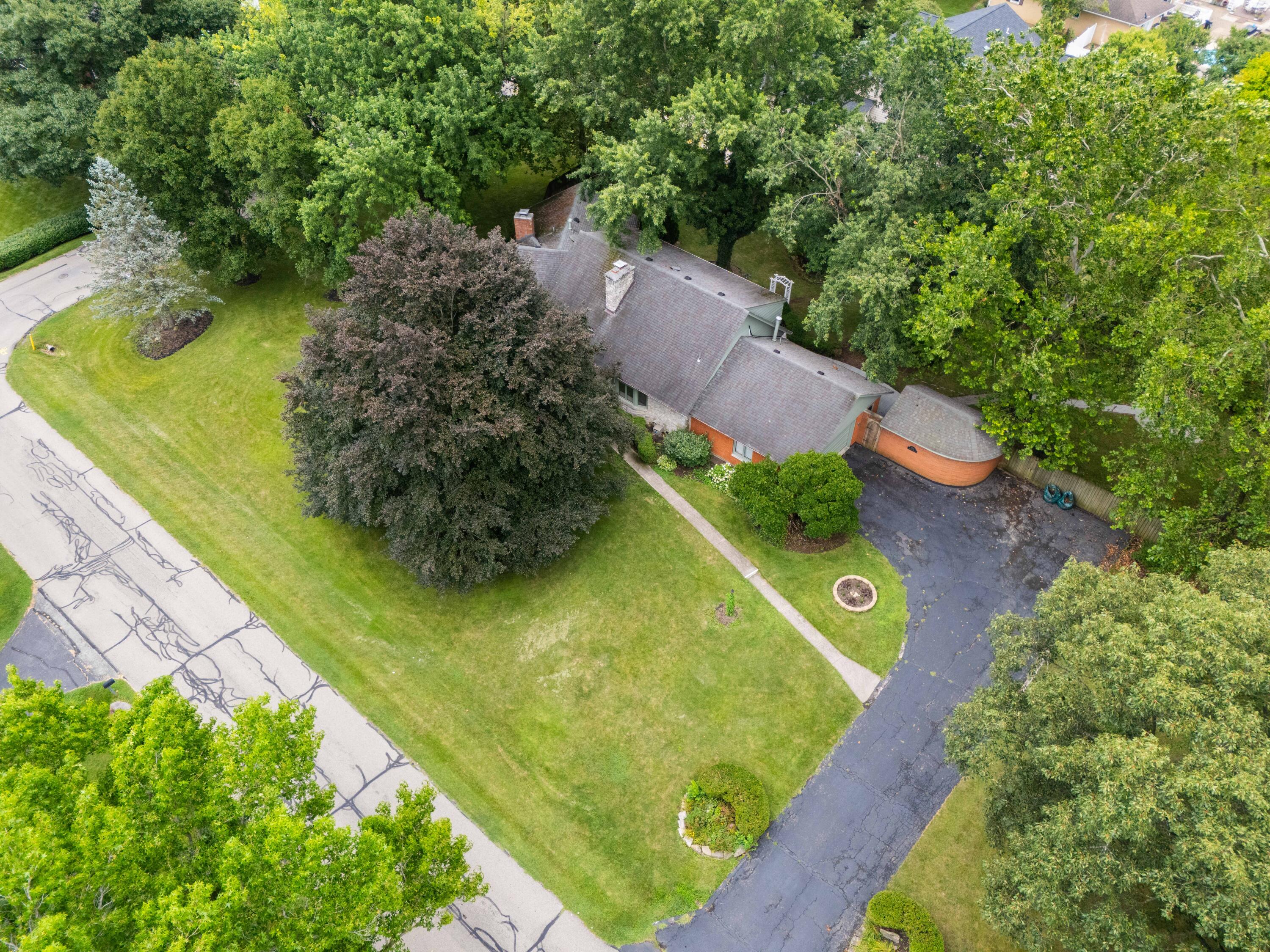 860 Lincolnshire Drive Property Photo 60