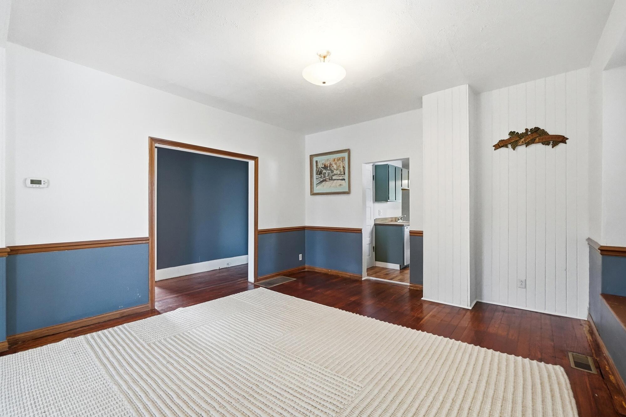 1537 W Pleasant Street Property Photo 9