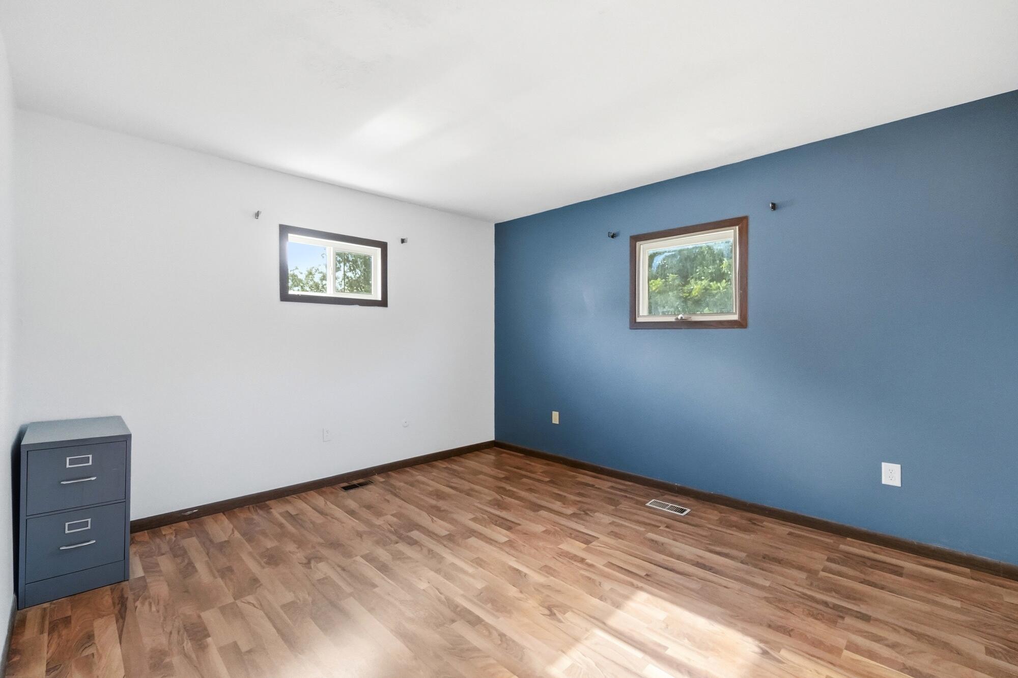 1537 W Pleasant Street Property Photo 27