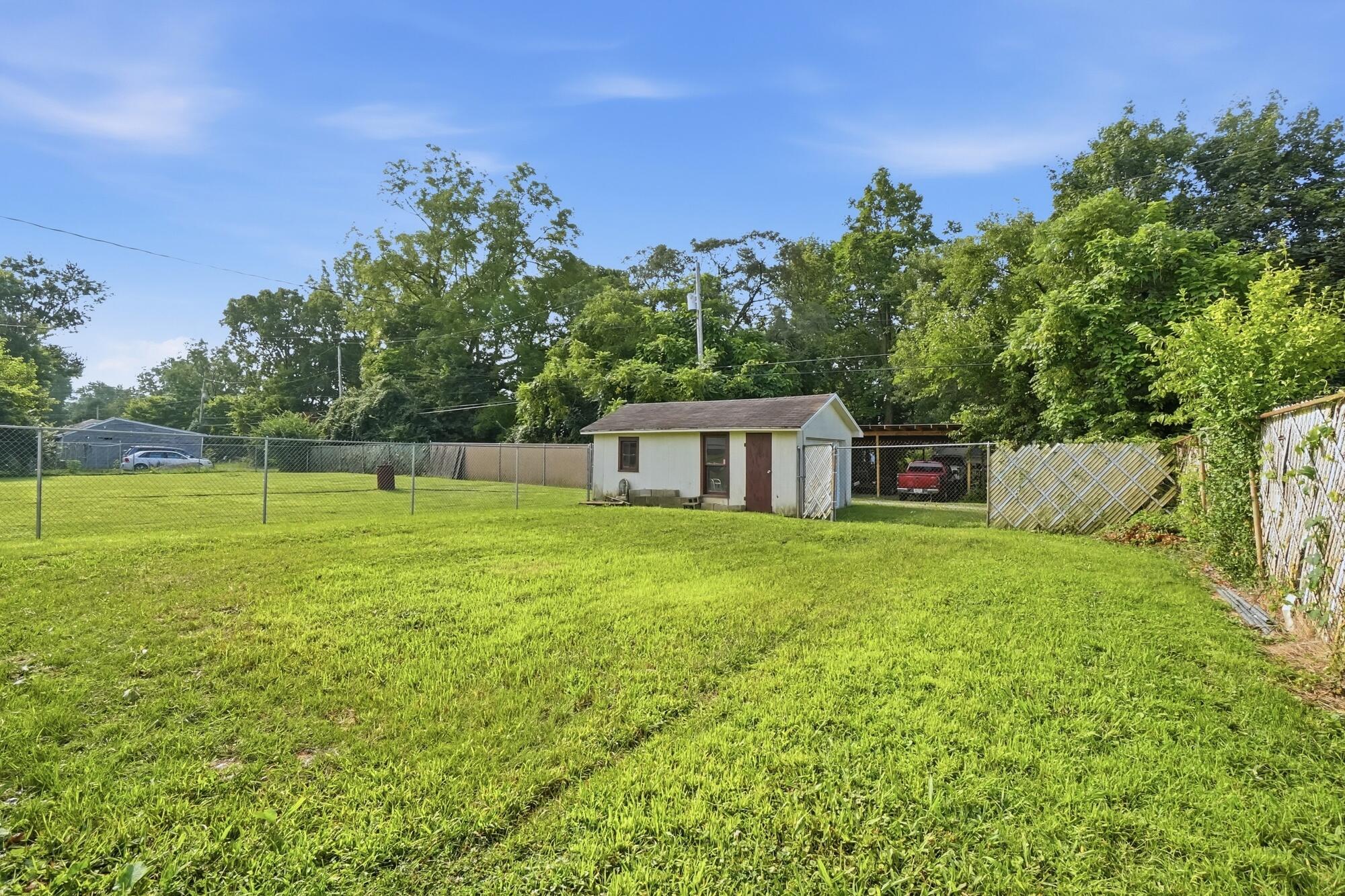 1537 W Pleasant Street Property Photo 30
