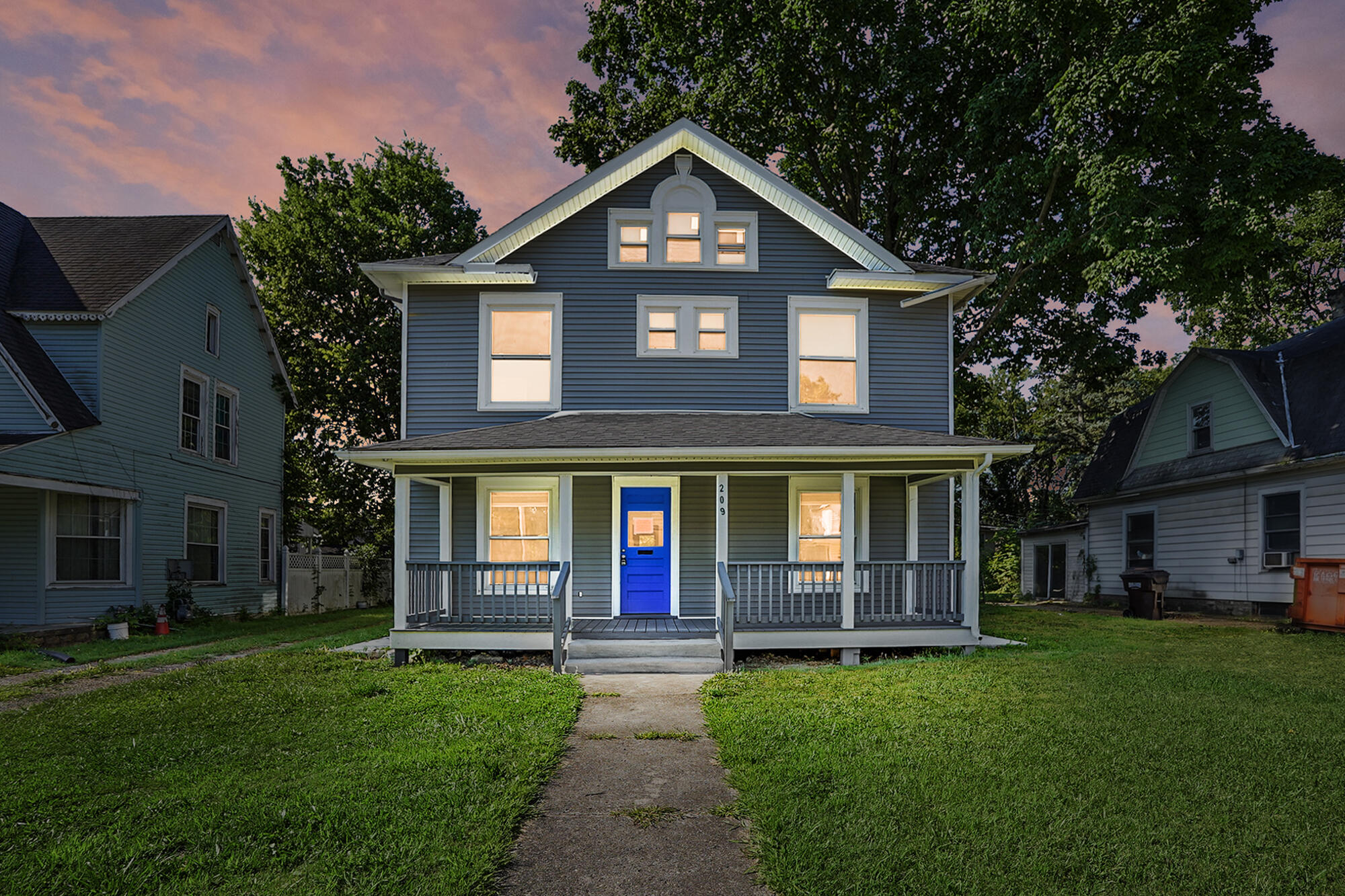 209 W Euclid Avenue Property Photo 1