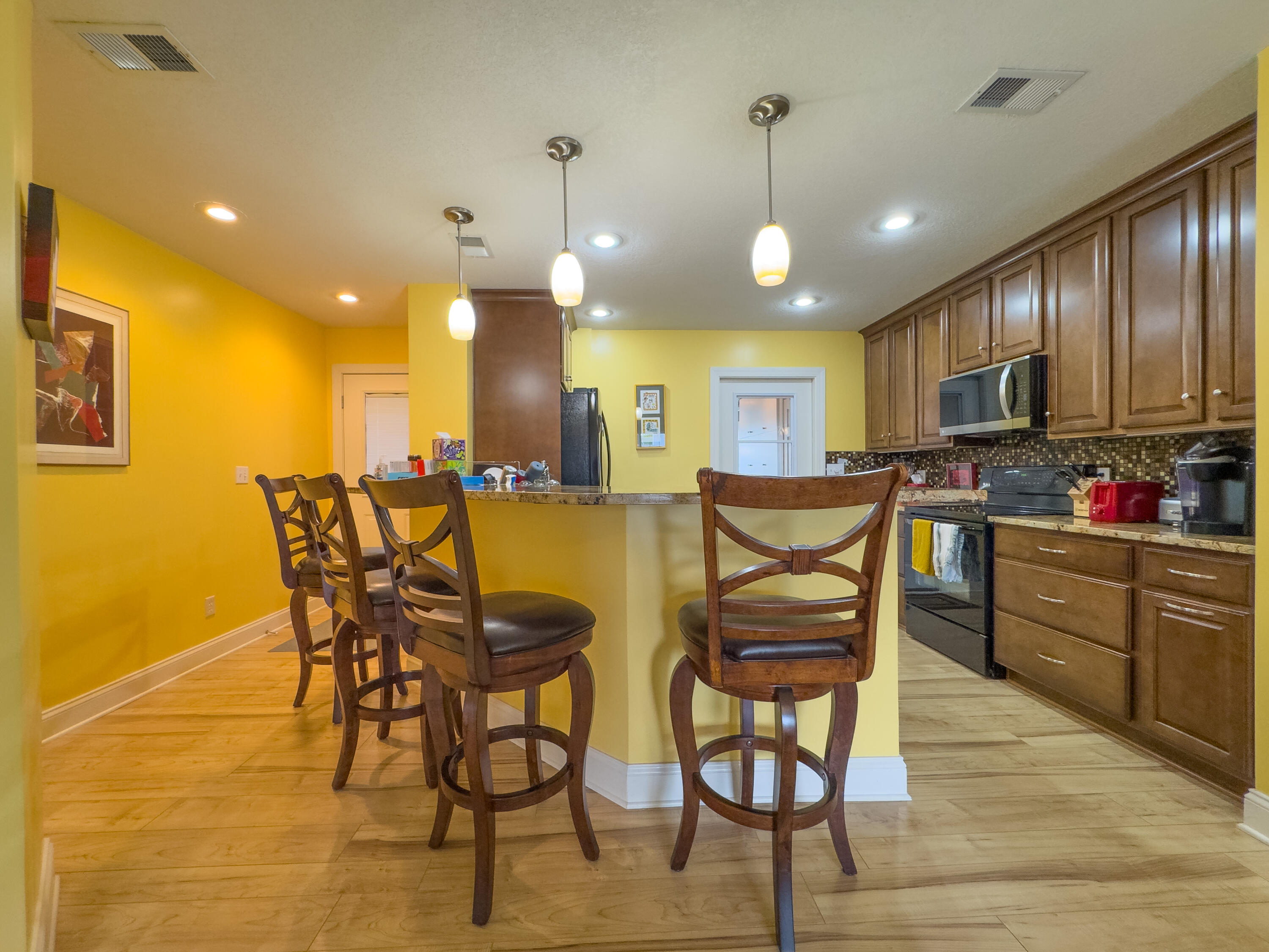 7455 Snug Harbor Drive Property Photo 14