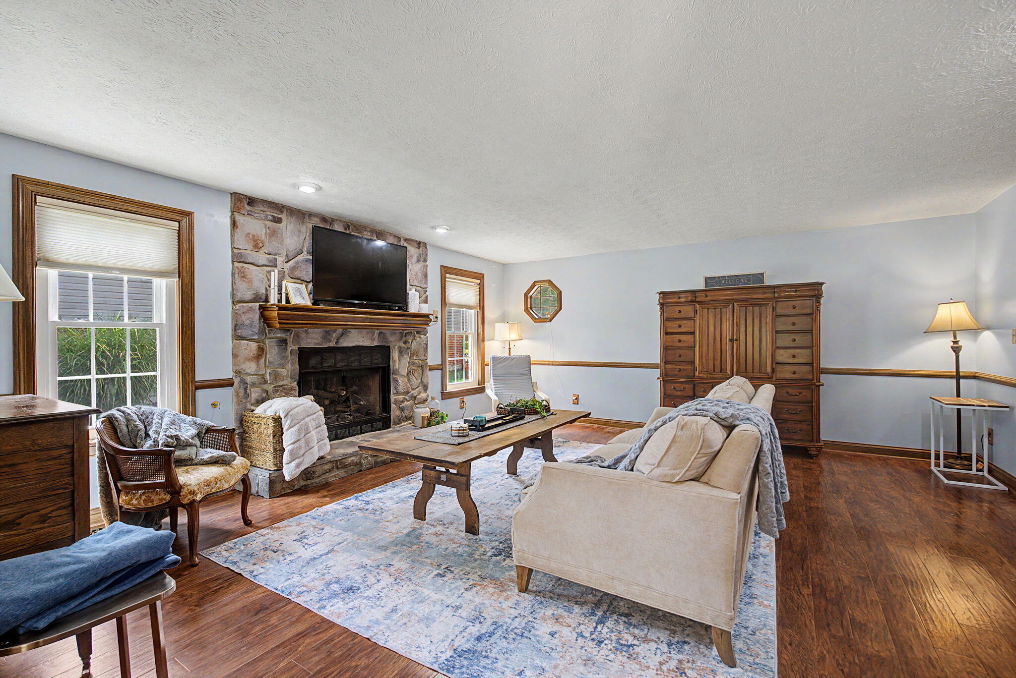 5696 Overbrooke Road Property Photo 19