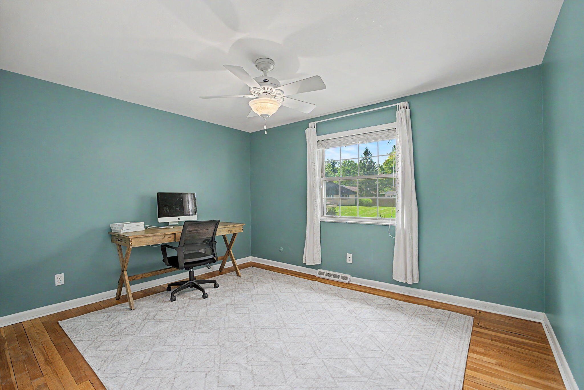 5696 Overbrooke Road Property Photo 41