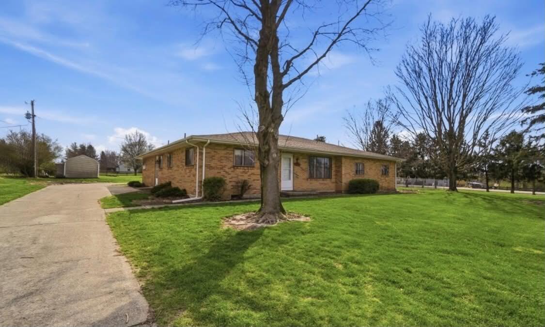 6020 Studebaker Road Property Photo 3