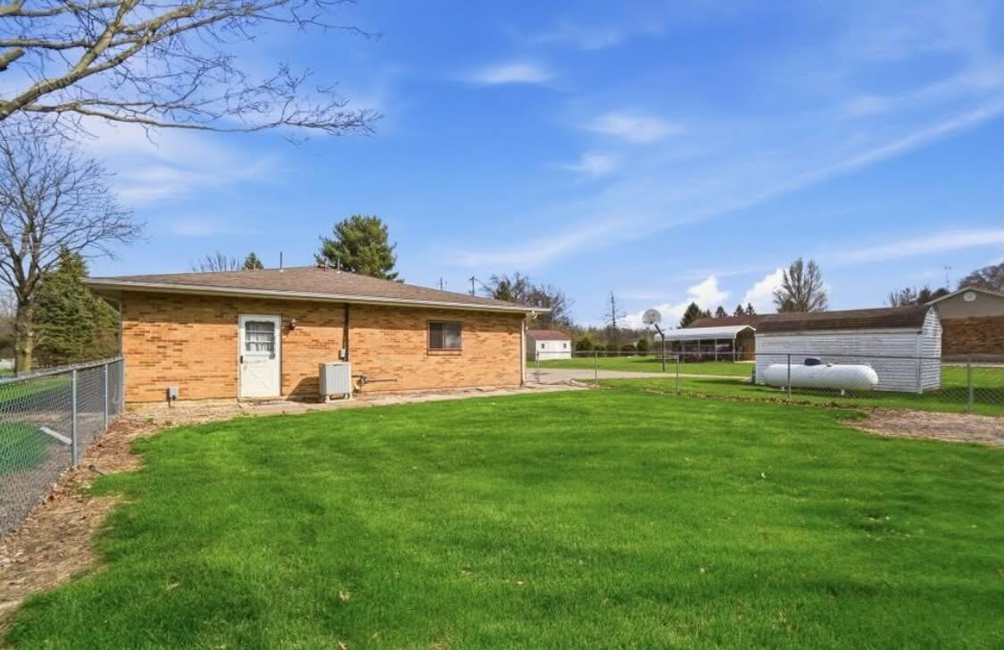 6020 Studebaker Road Property Photo 4
