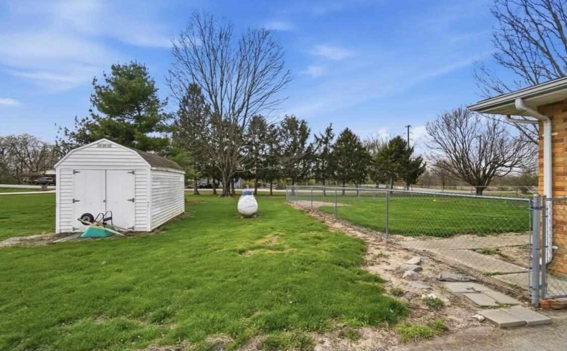 6020 Studebaker Road Property Photo 6