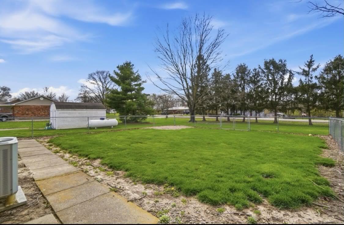 6020 Studebaker Road Property Photo 7