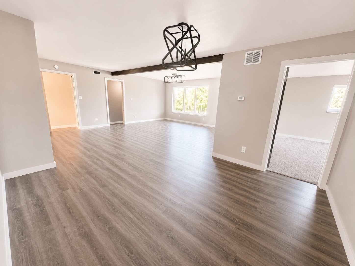 6020 Studebaker Road Property Photo 20