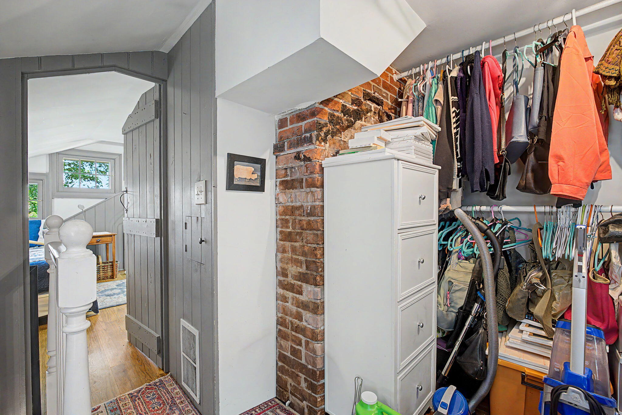 7646 N River Road Property Photo 46