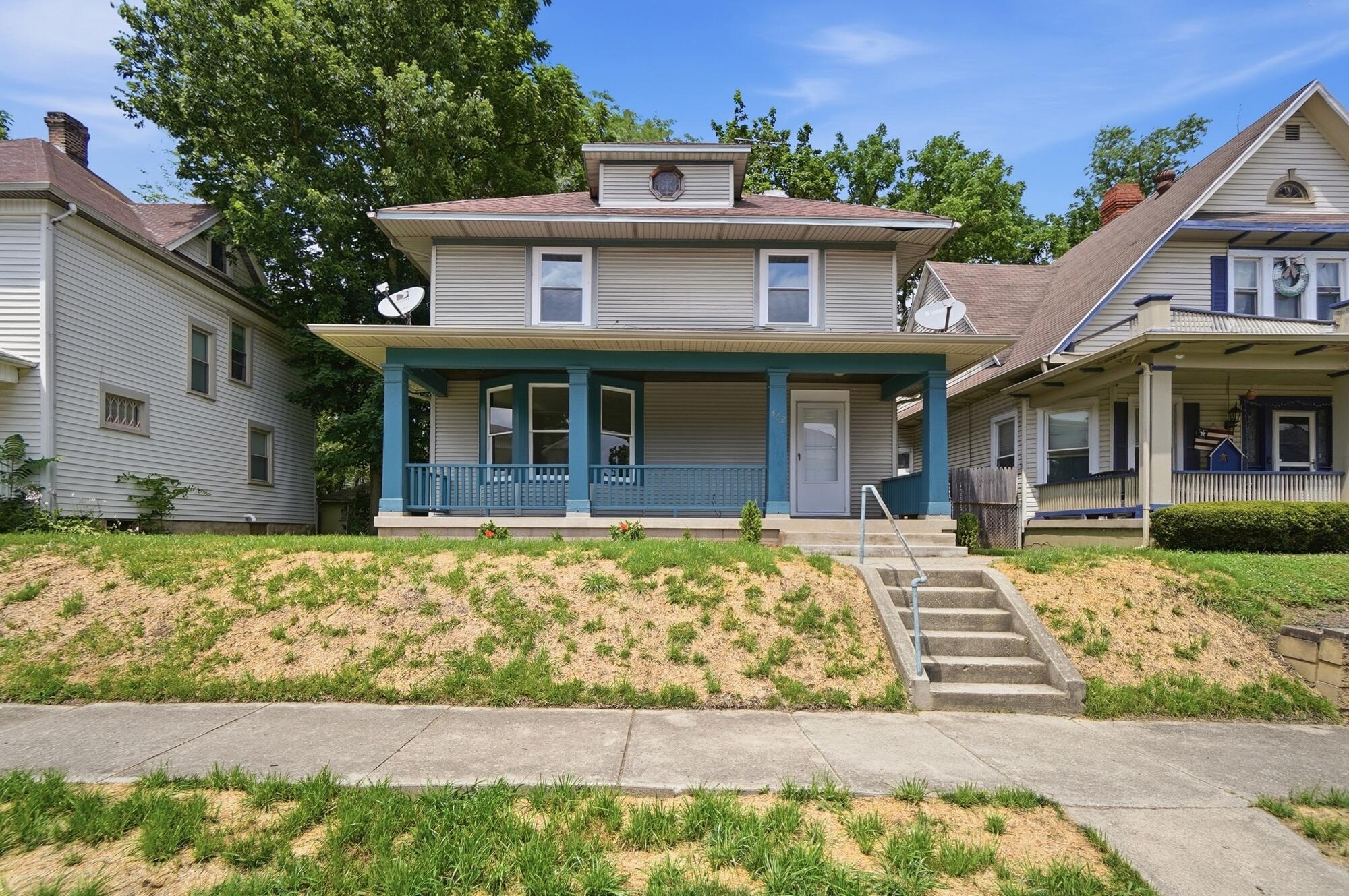 462-462.5 Stanton Avenue Property Photo 1