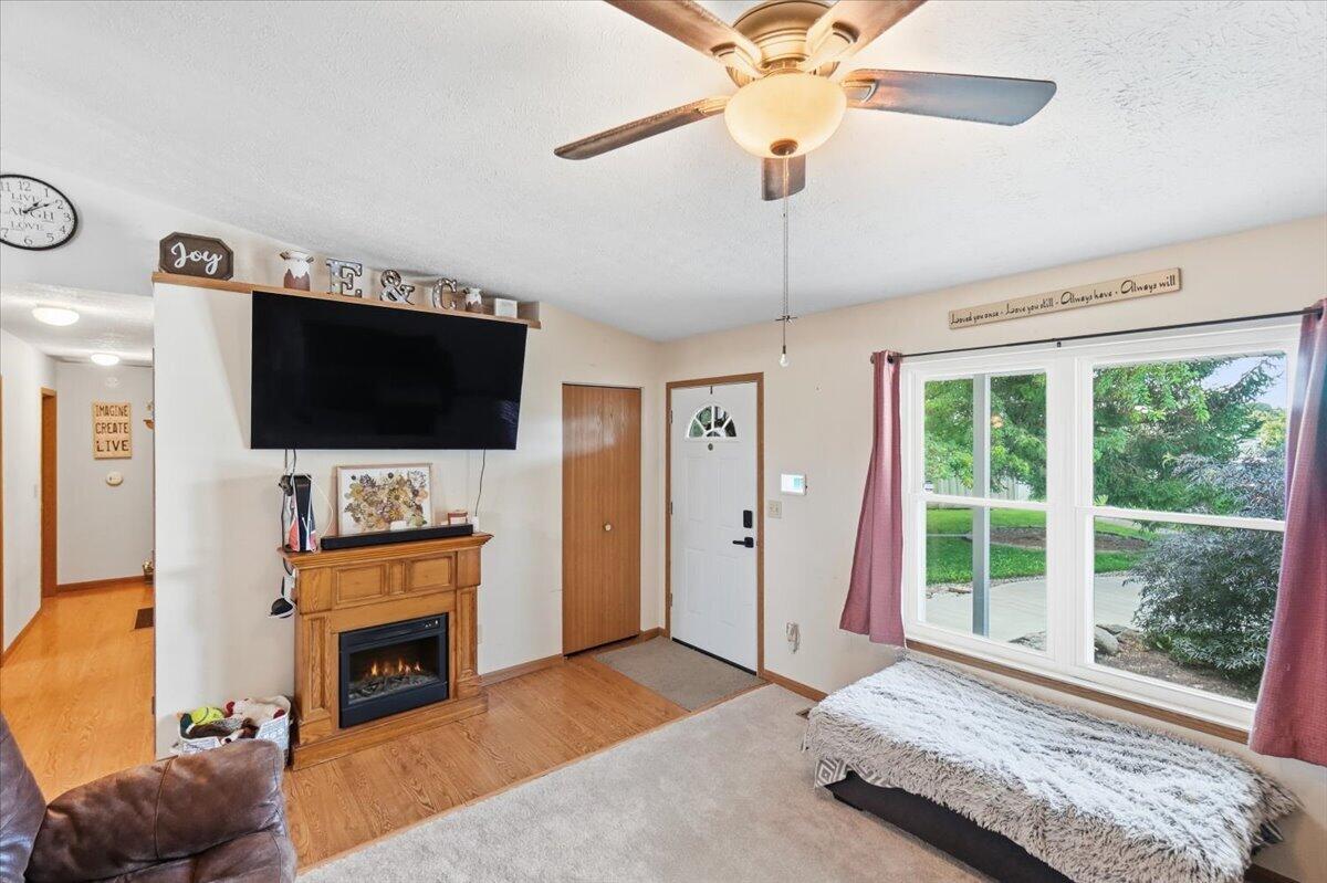 49 Lloyd Drive Property Photo 10
