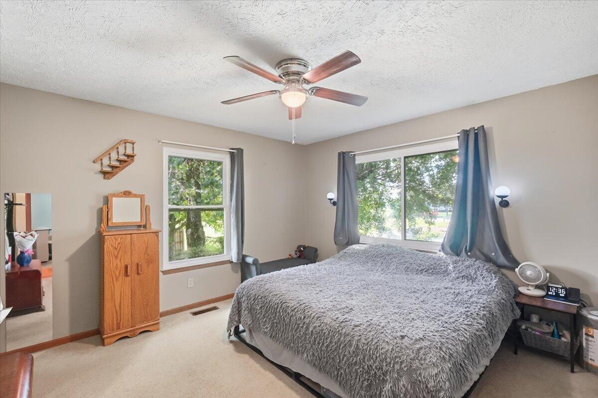49 Lloyd Drive Property Photo 18
