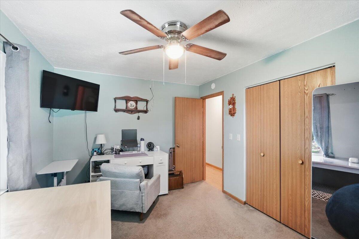49 Lloyd Drive Property Photo 22