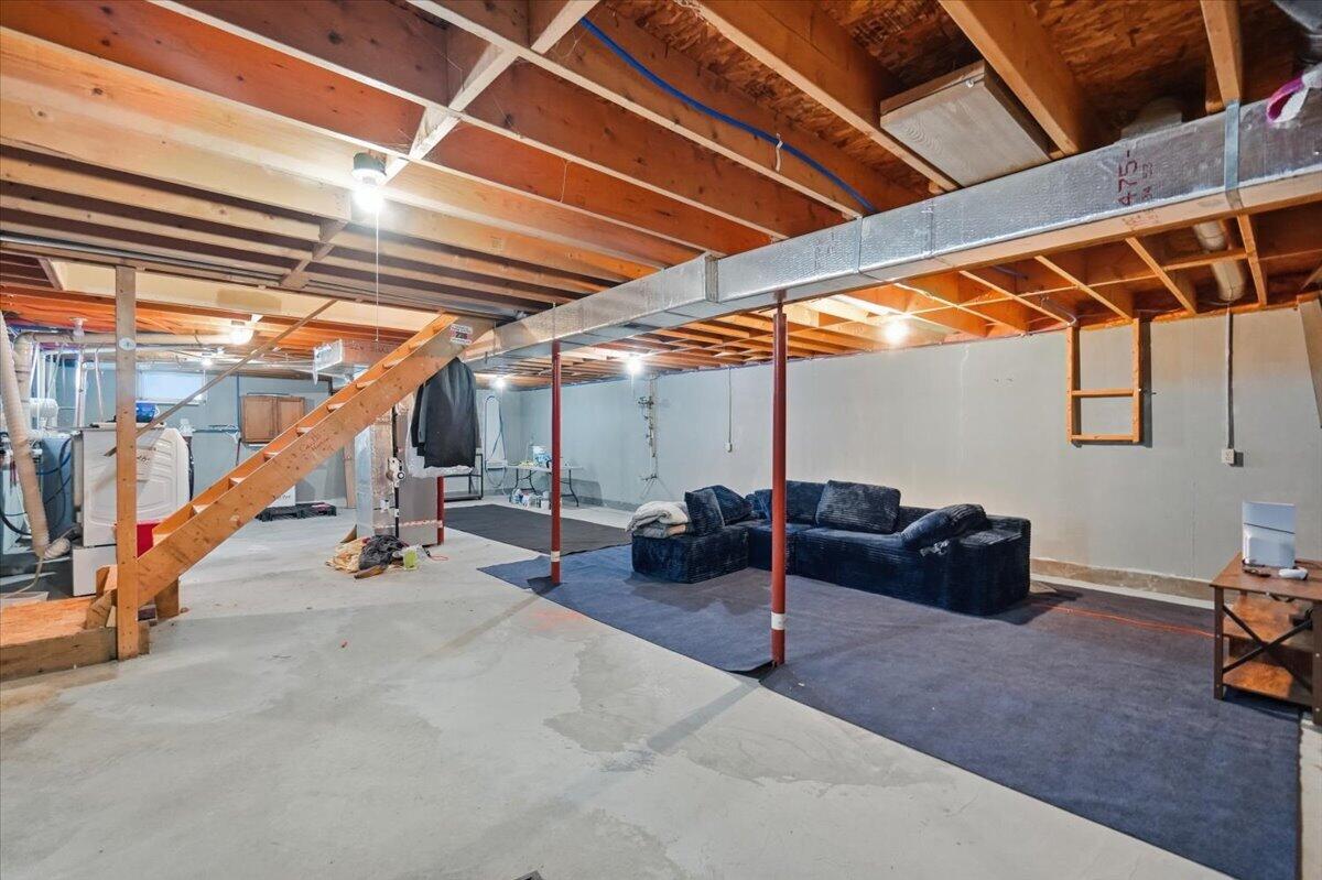 49 Lloyd Drive Property Photo 25