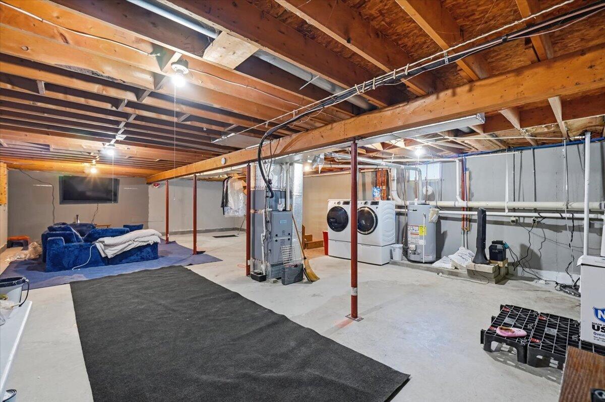 49 Lloyd Drive Property Photo 28