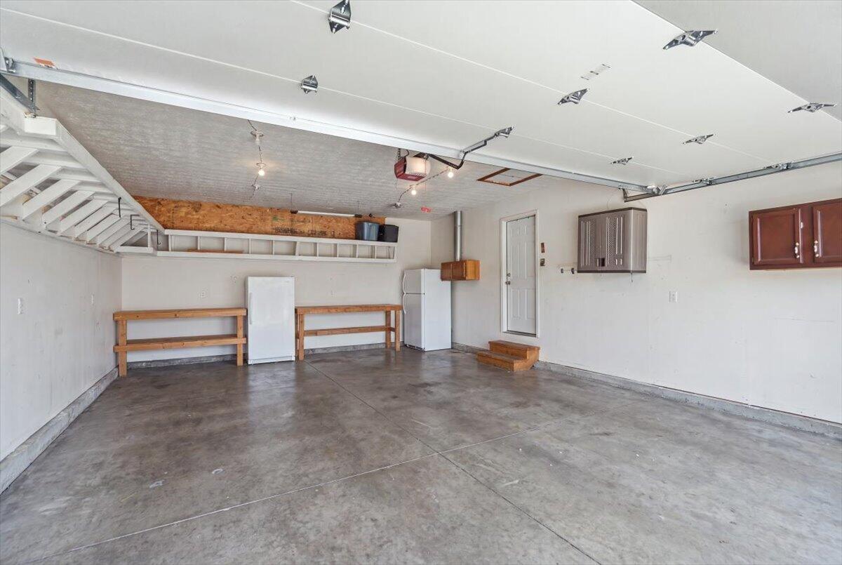 49 Lloyd Drive Property Photo 30