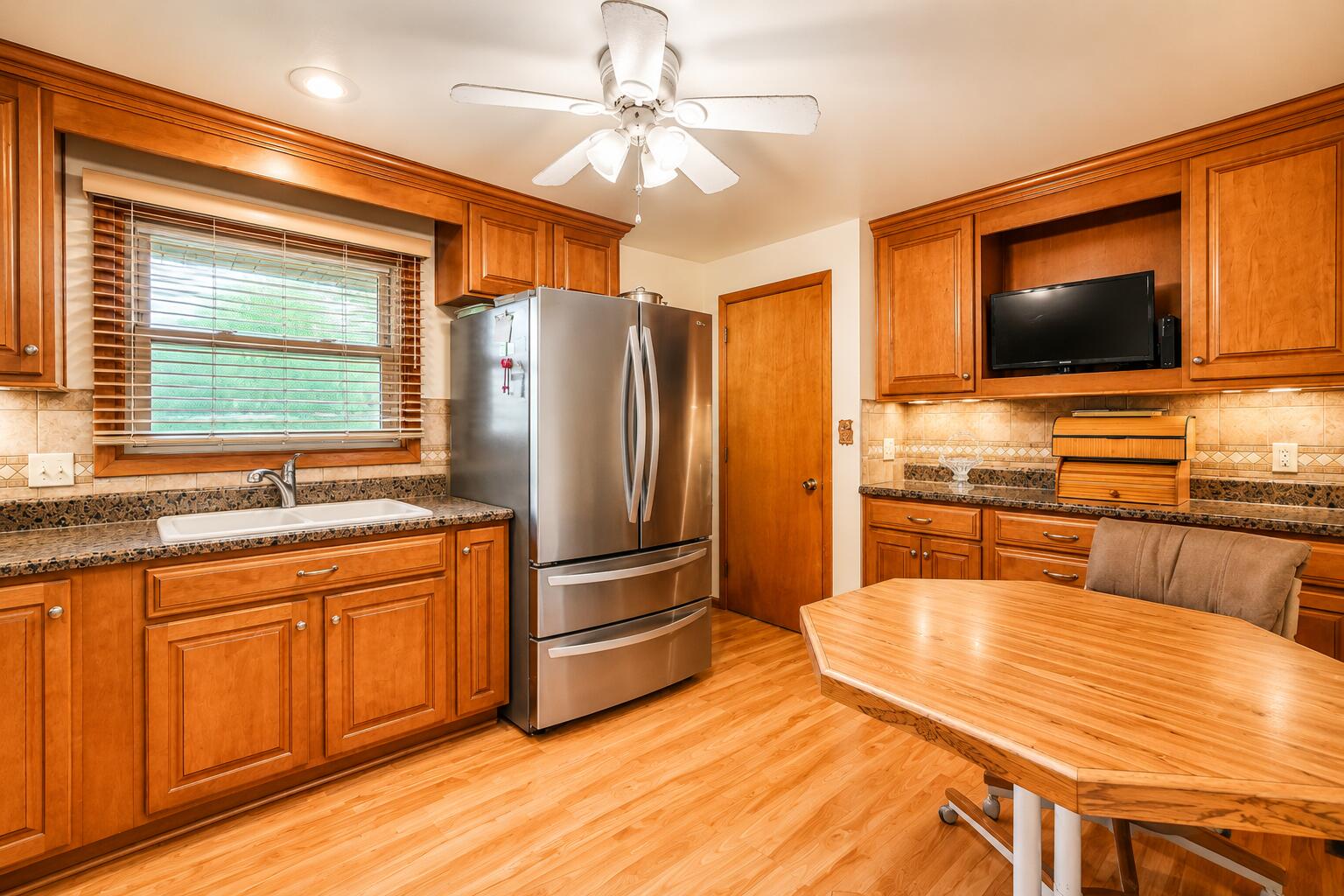 4735 W Ridgewood Road Property Photo 11