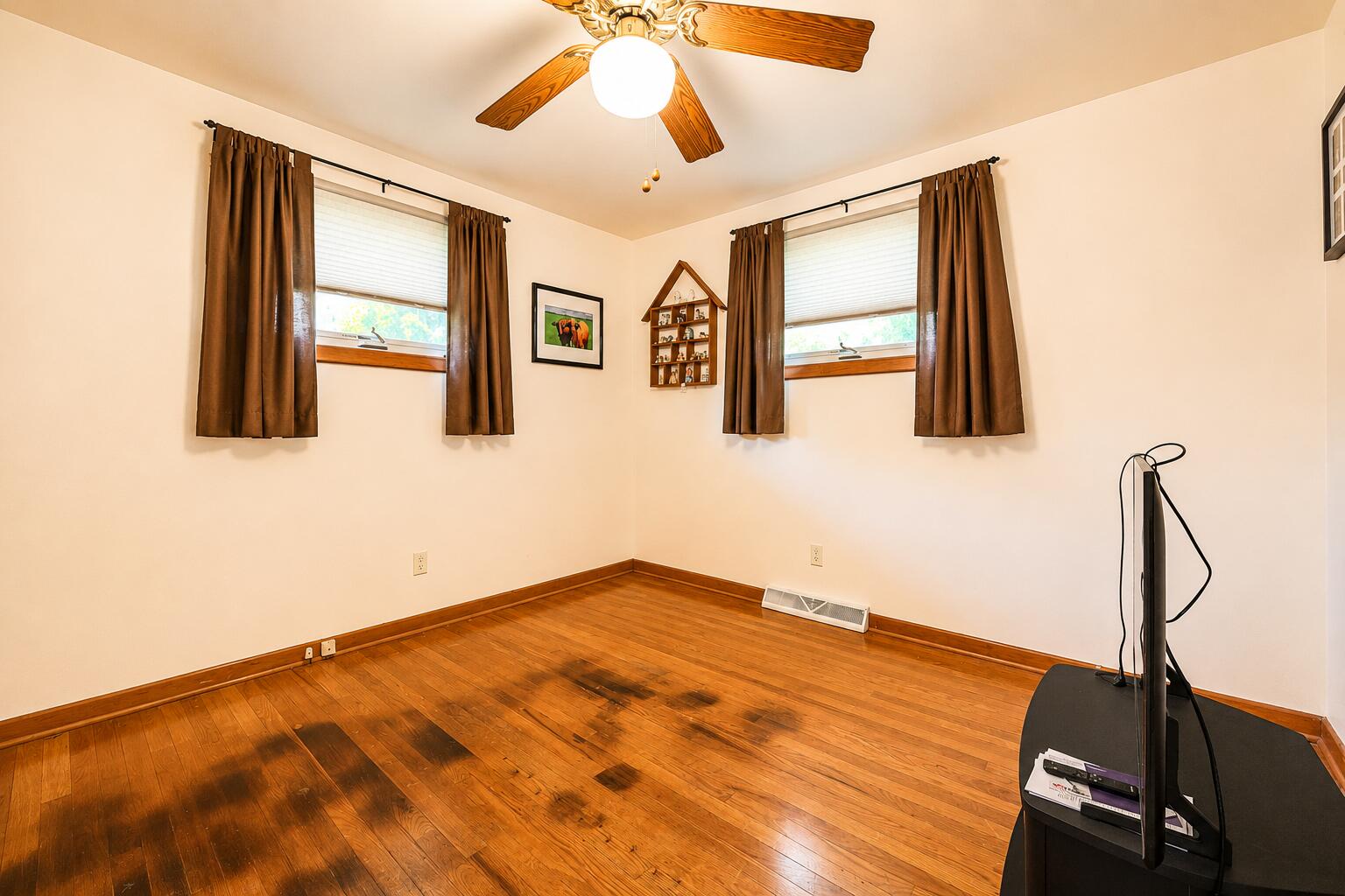 4735 W Ridgewood Road Property Photo 14