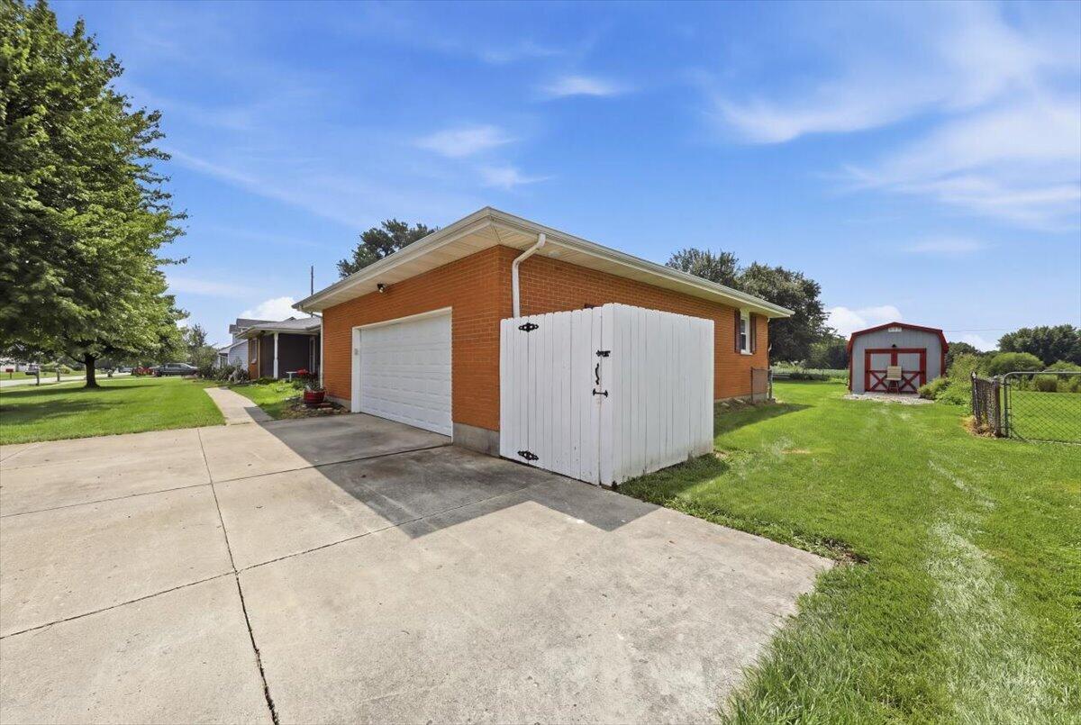 3961 Mumper Road Property Photo 4