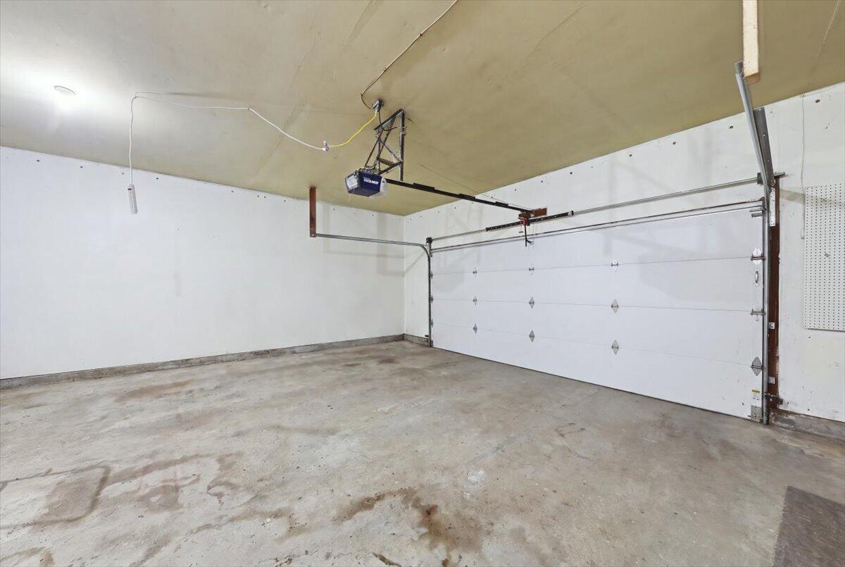 3961 Mumper Road Property Photo 40