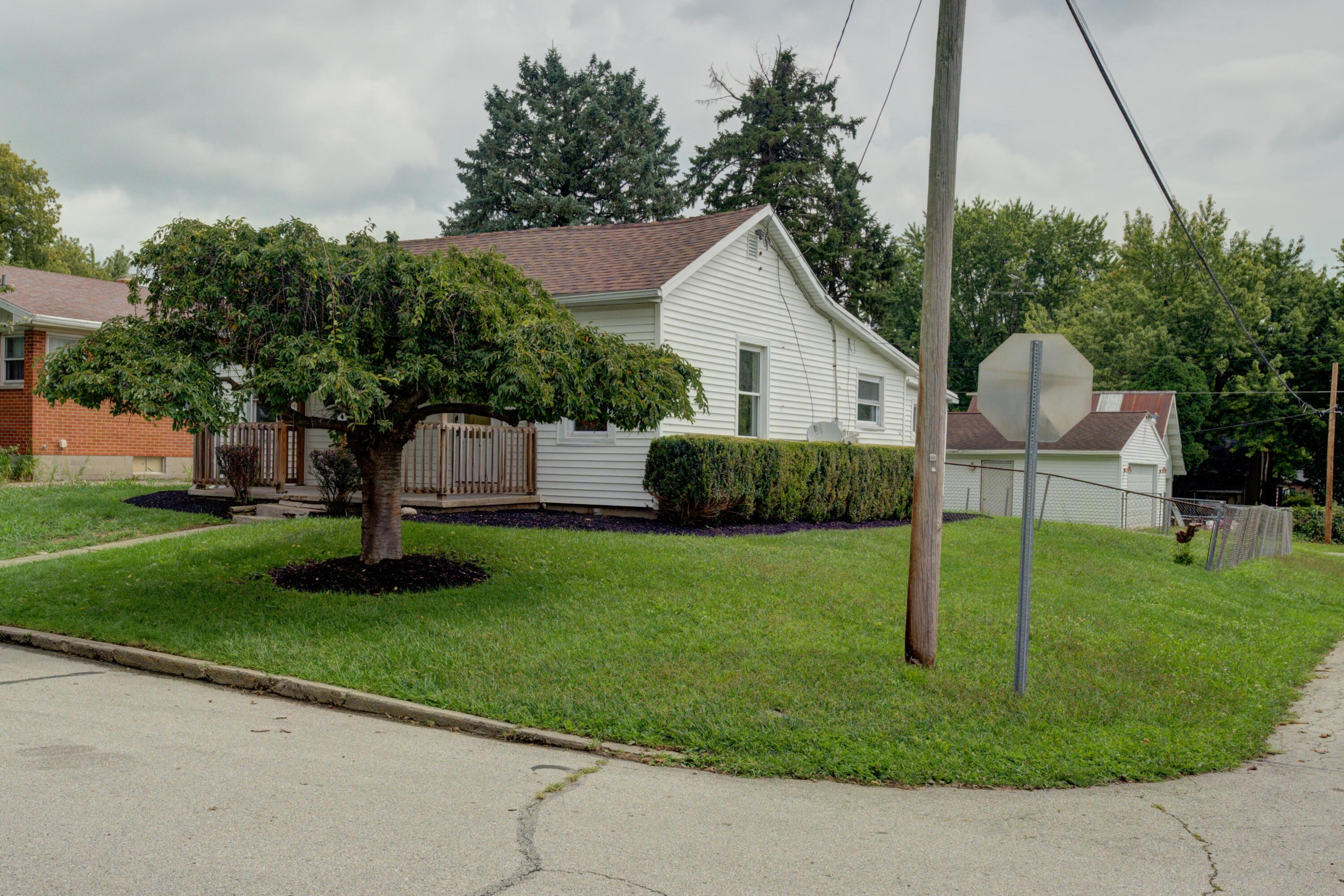 229 Hart Avenue Property Photo 1