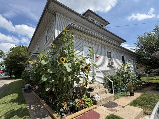1501 Clifton Avenue Property Photo 4