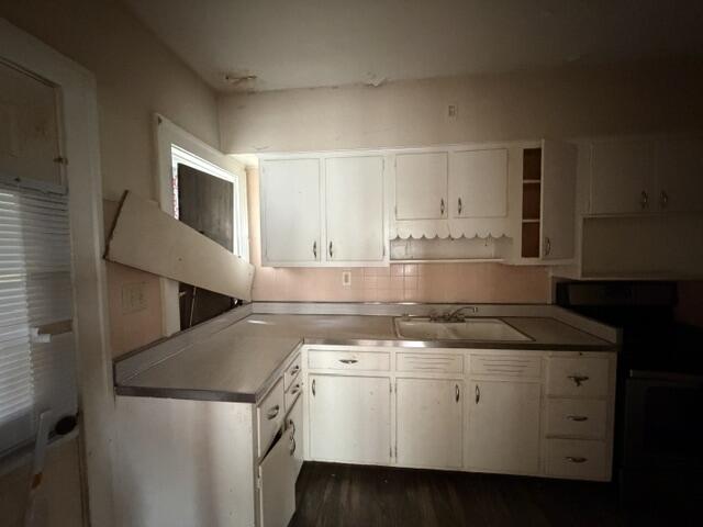 468 E Cecil Street Property Photo 14