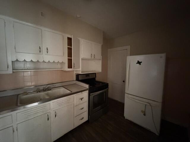 468 E Cecil Street Property Photo 15