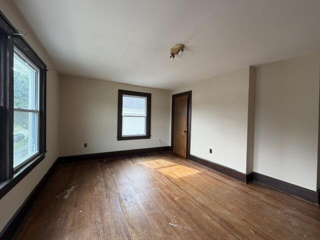 468 E Cecil Street Property Photo 17