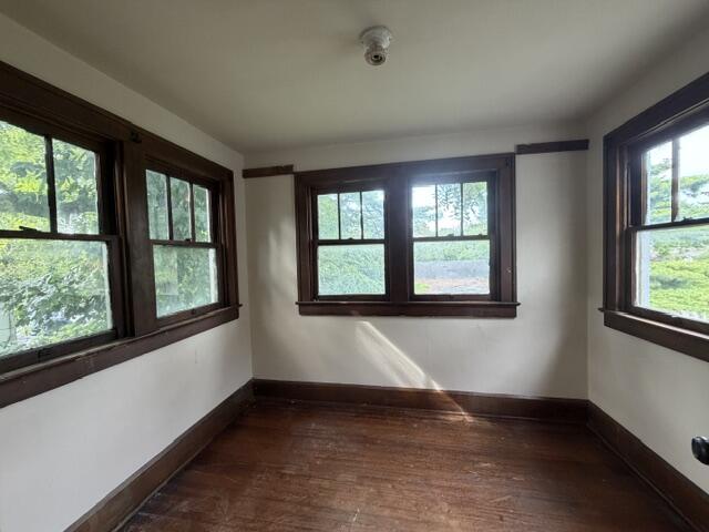 468 E Cecil Street Property Photo 21