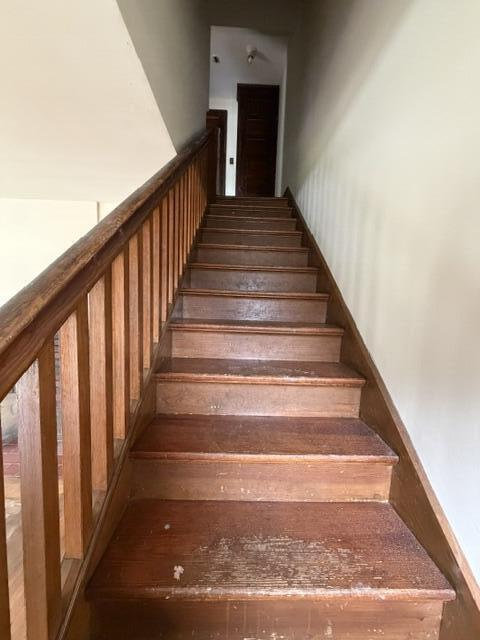 468 E Cecil Street Property Photo 22