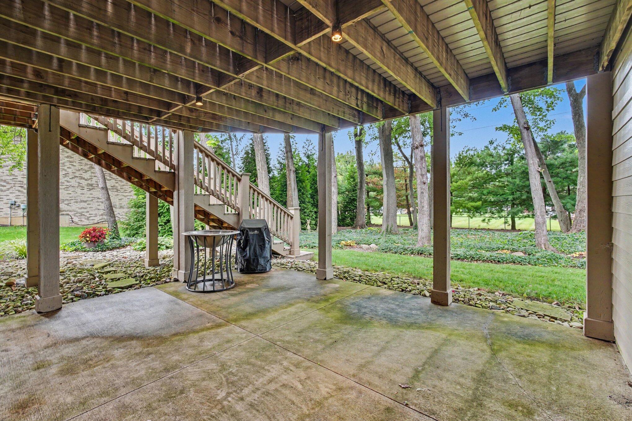 145 Countryside Drive Property Photo 38