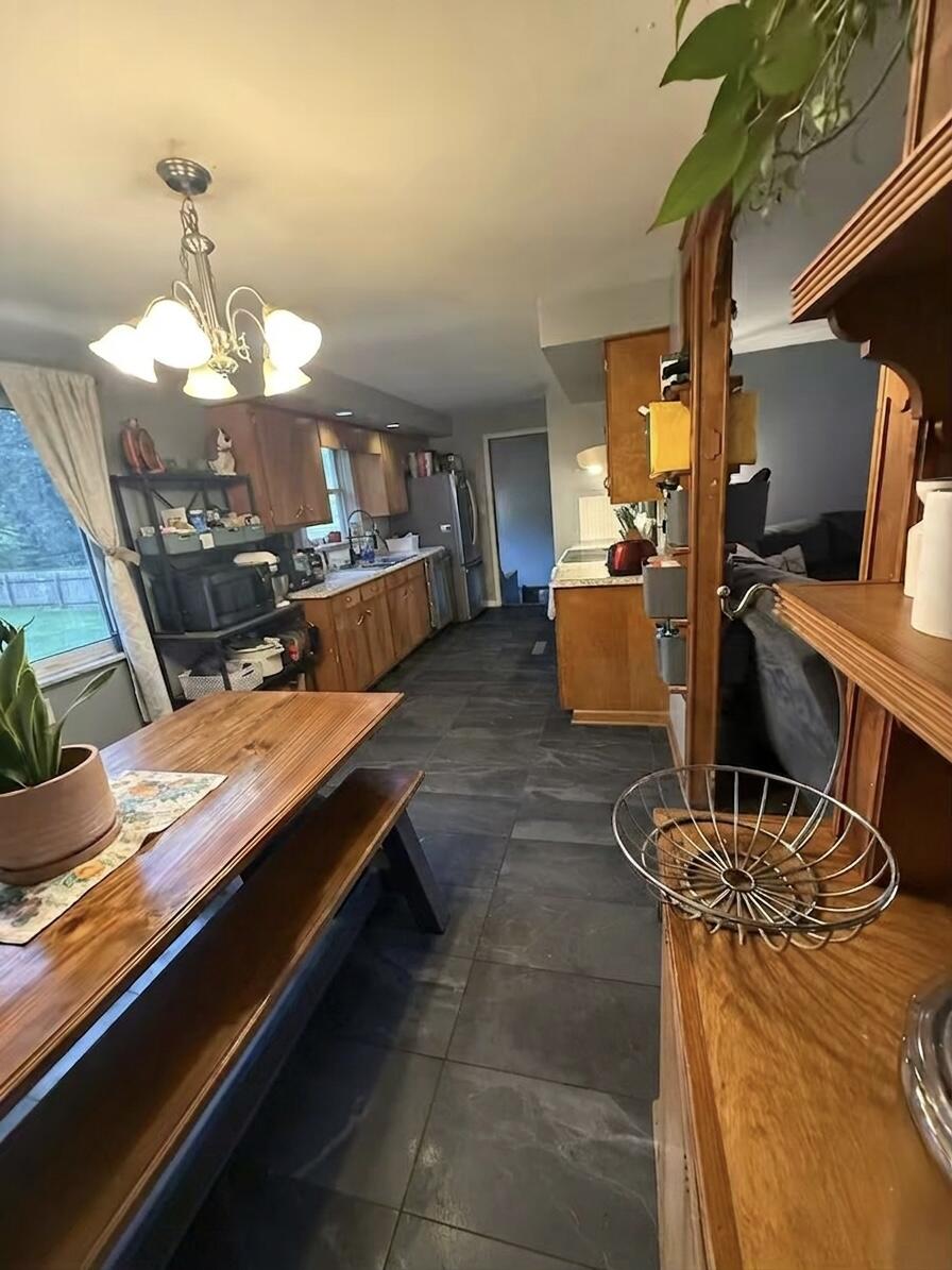 1309 Superior Street Property Photo 6