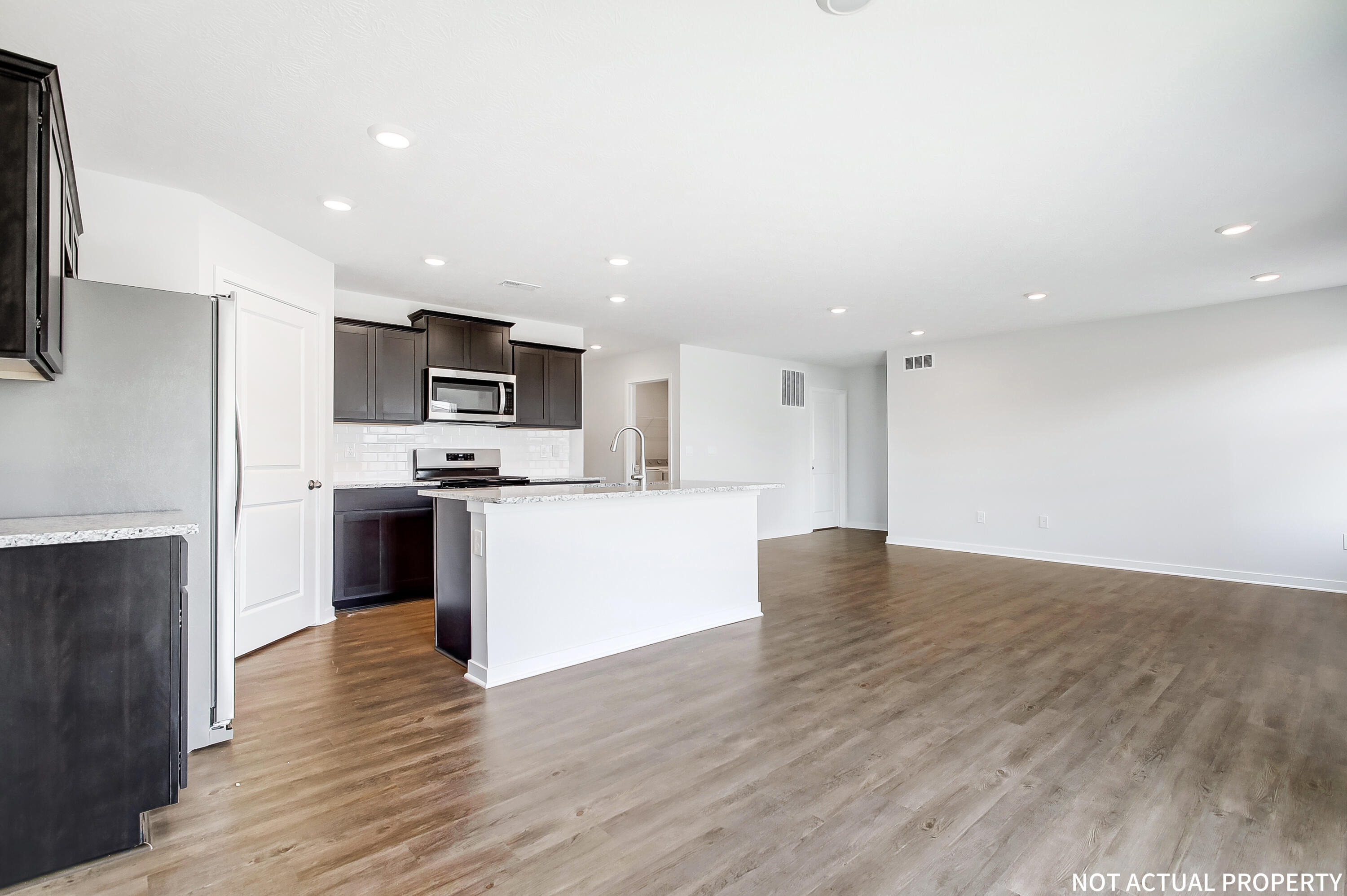 1137 Sherwood Loop Property Photo 13