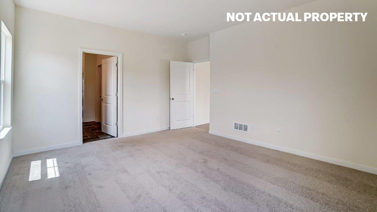 1185 Sherwood Loop Property Photo 19