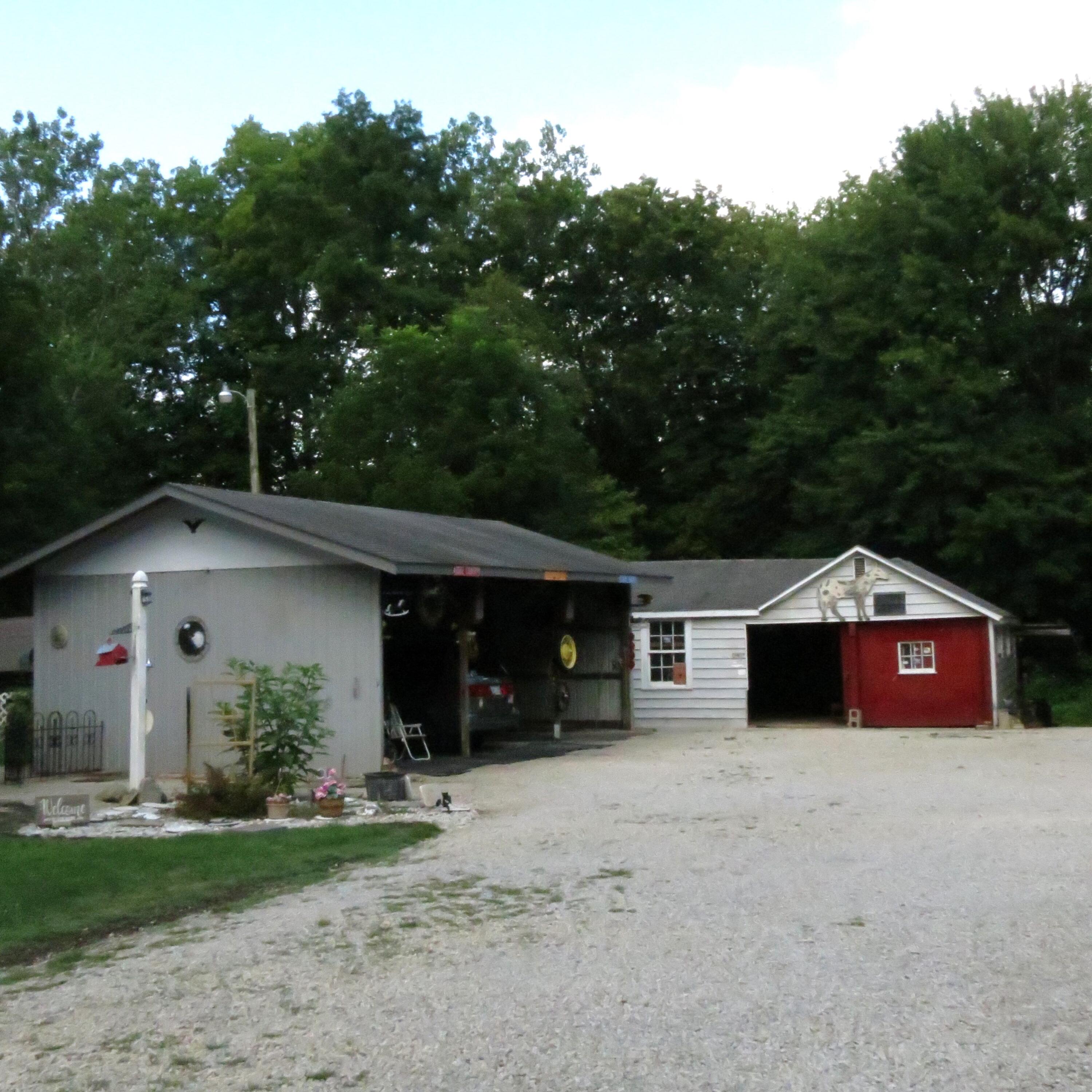 3803 River Road Property Photo 13