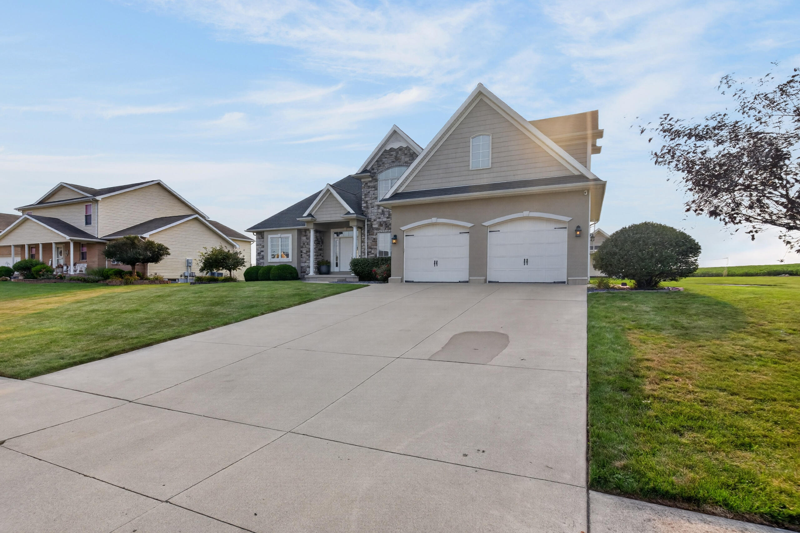 111 Brentwood Court Property Photo 3