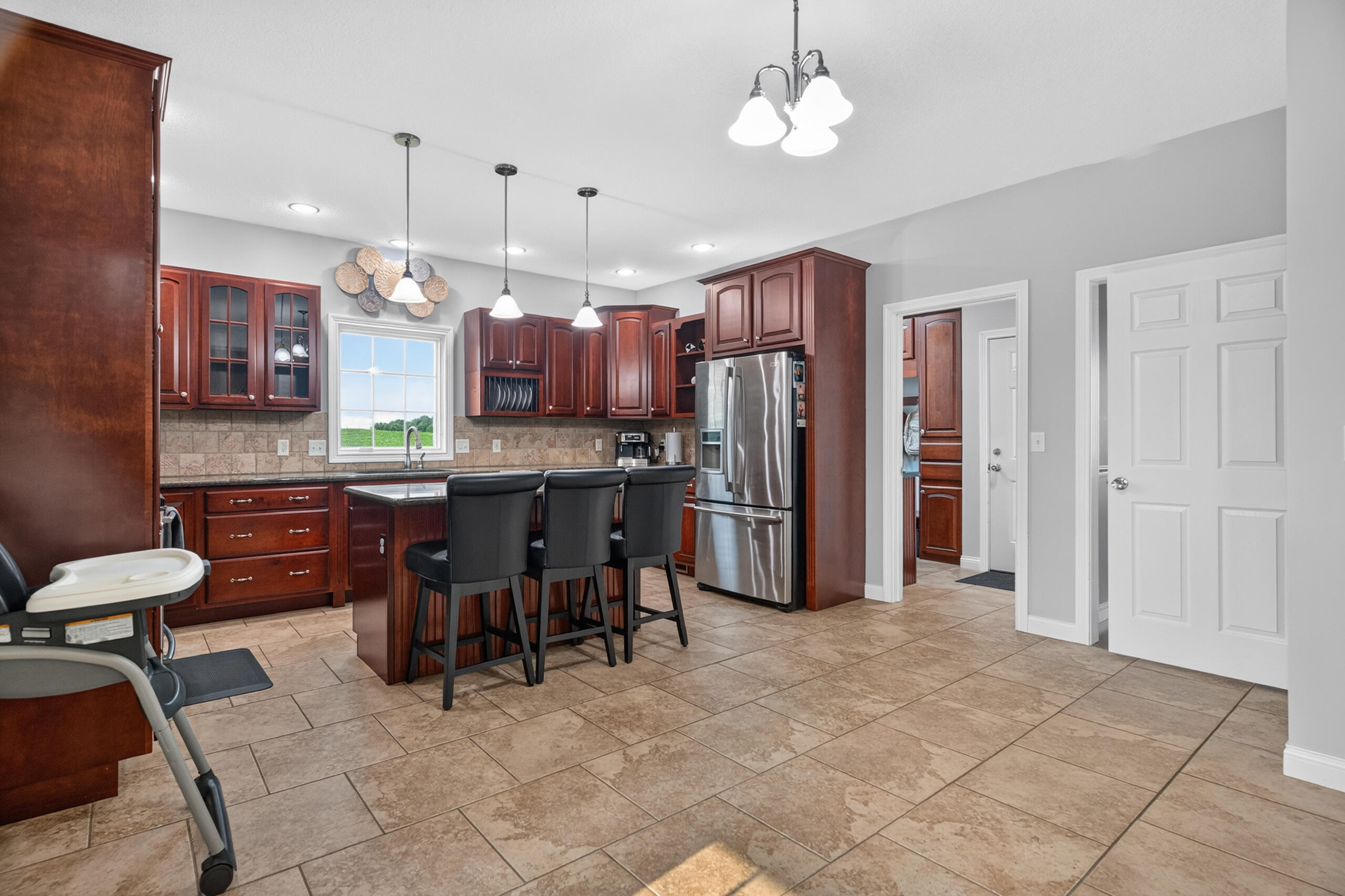 111 Brentwood Court Property Photo 16
