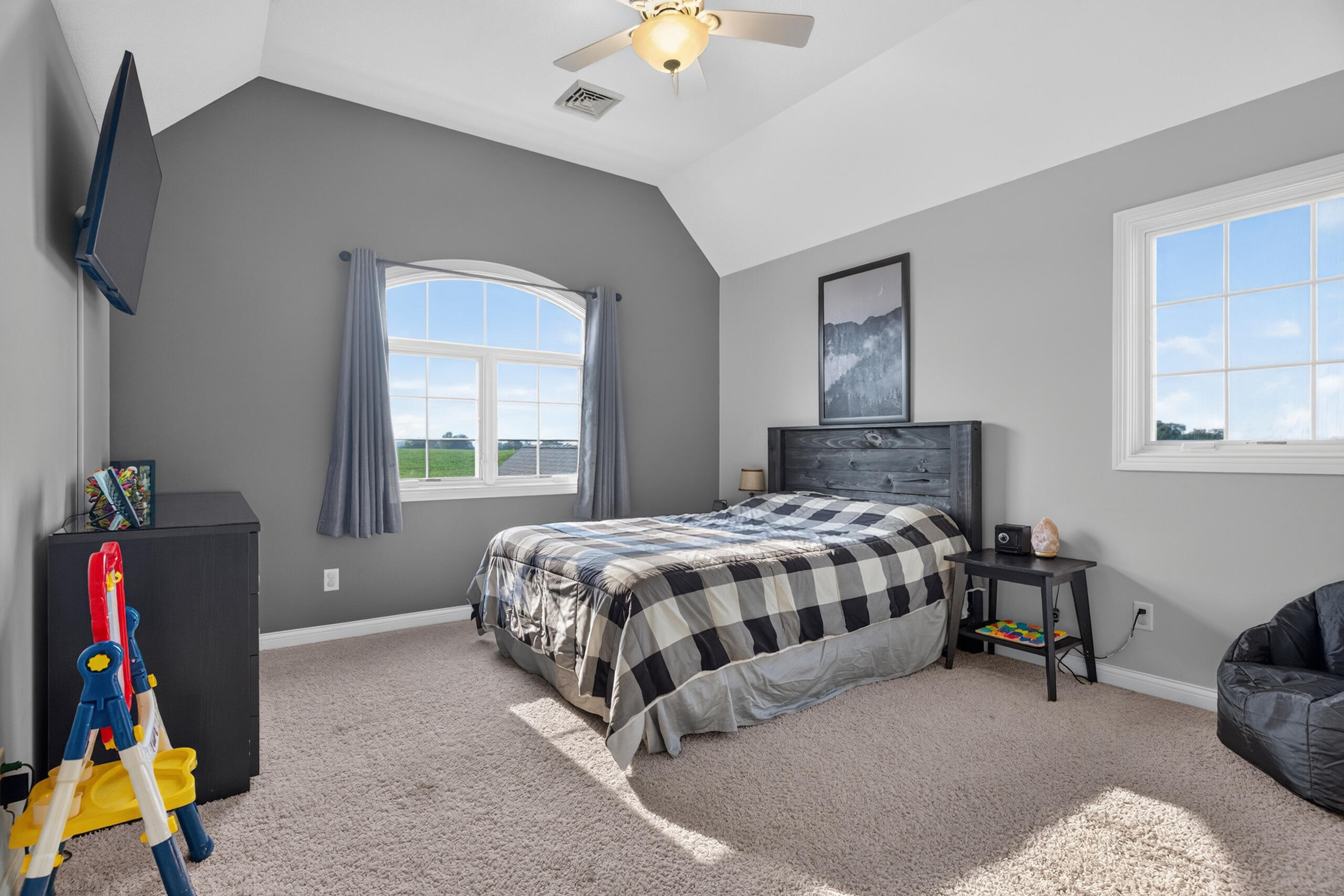 111 Brentwood Court Property Photo 38