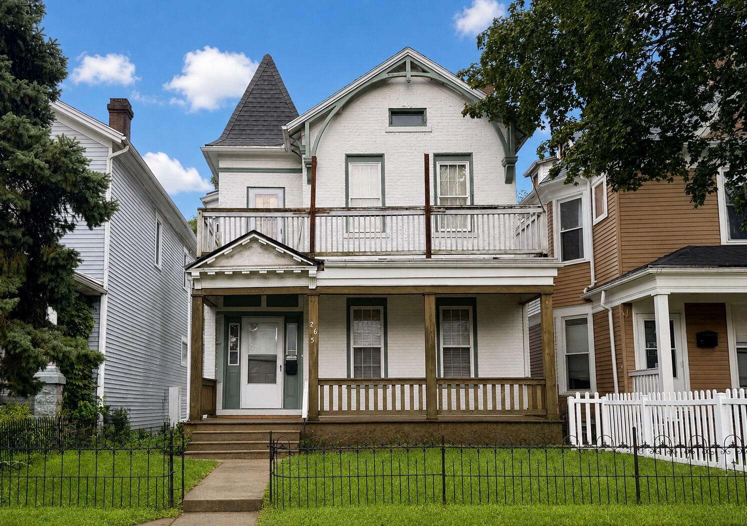 265 Linden Avenue Property Photo 1