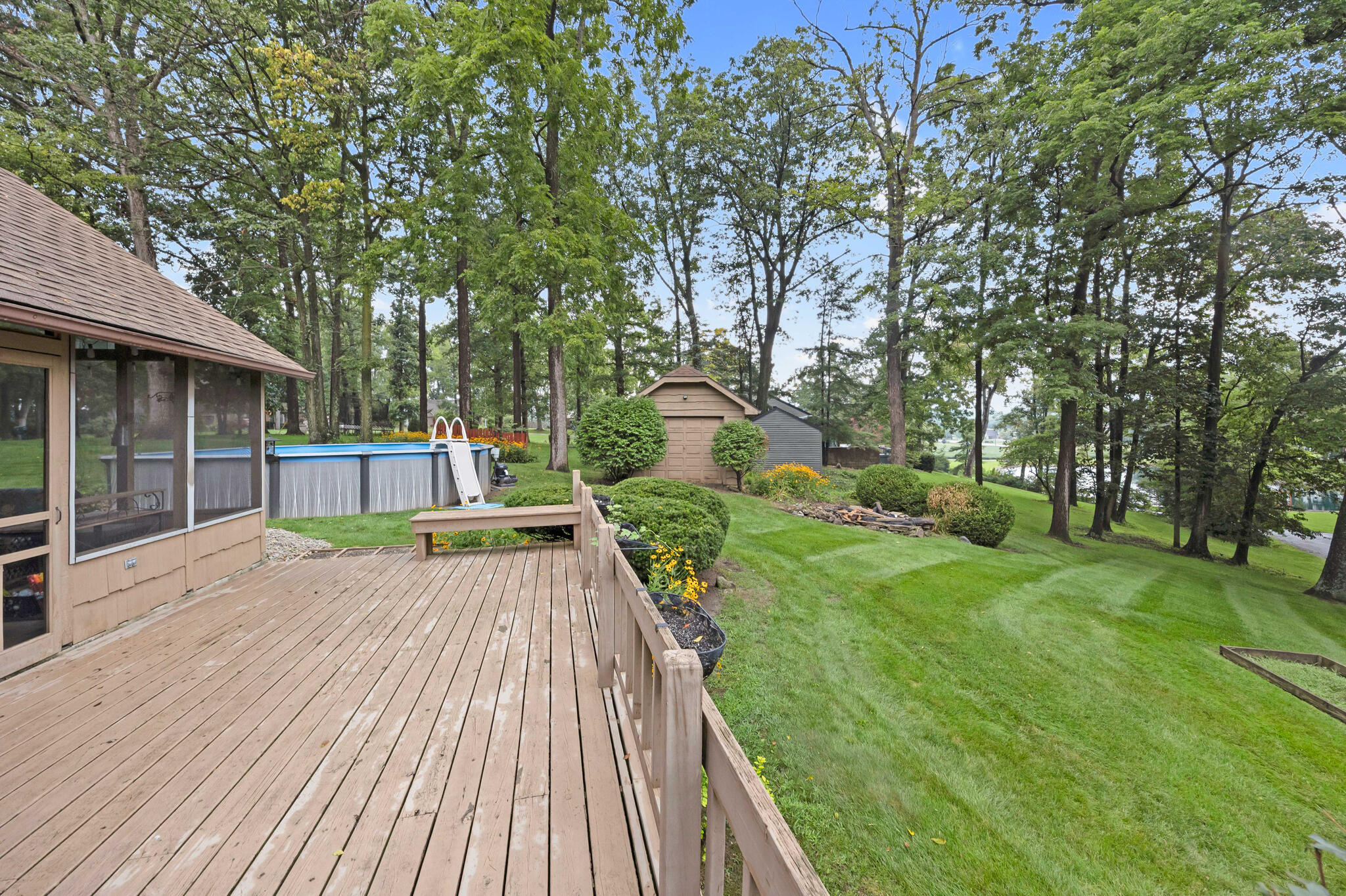 100 Tanglewood Drive Property Photo 9
