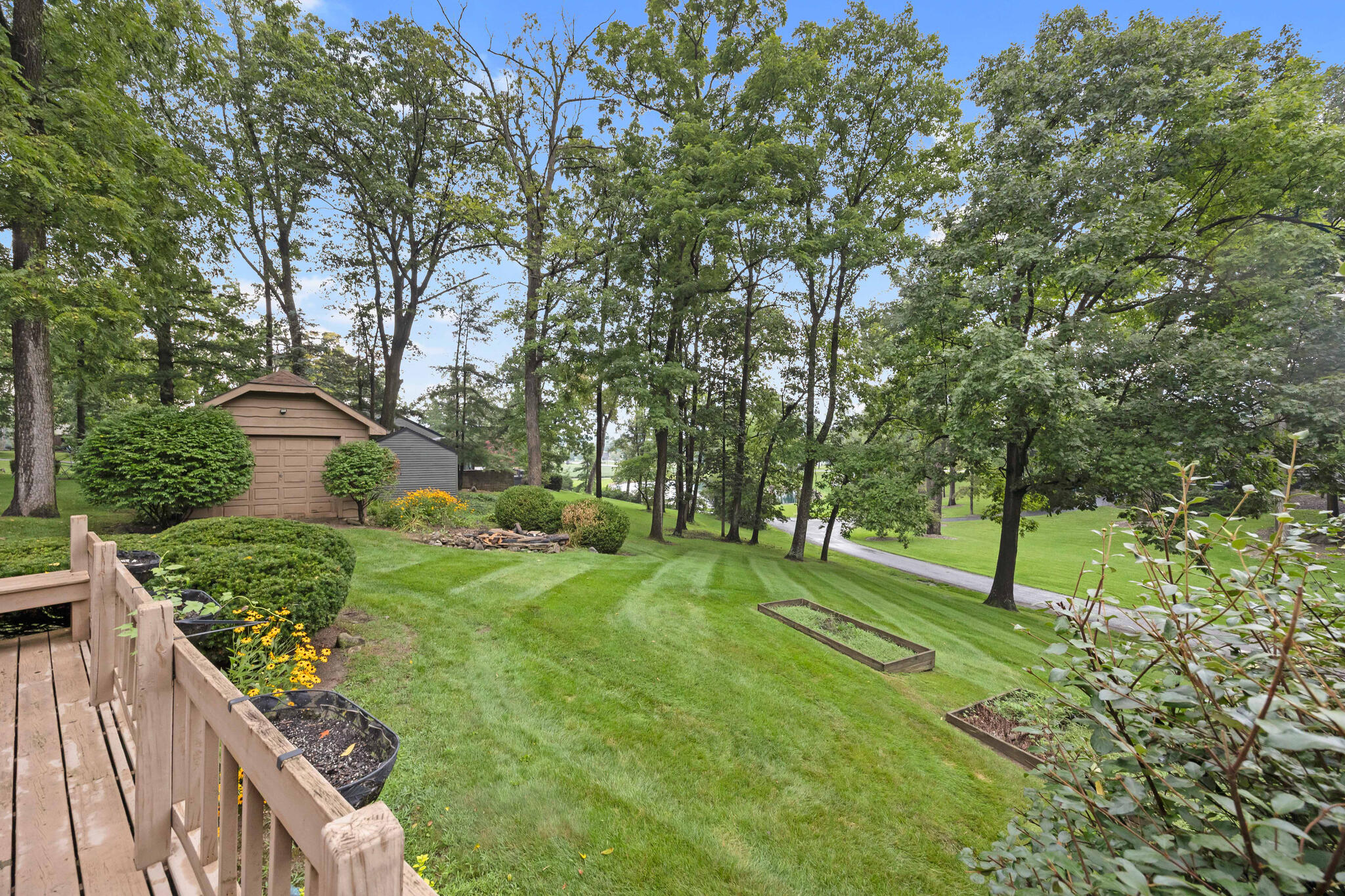 100 Tanglewood Drive Property Photo 10