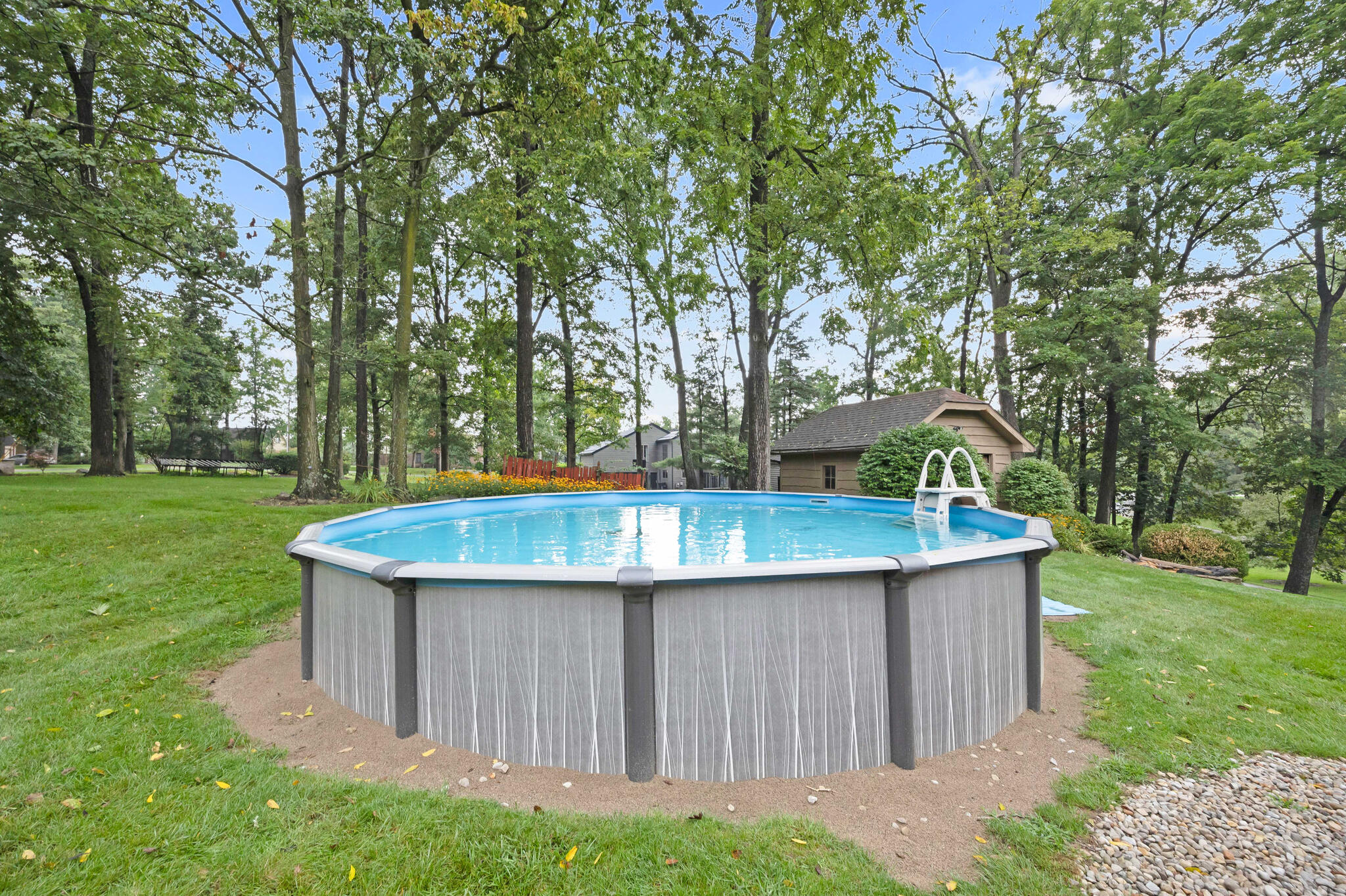 100 Tanglewood Drive Property Photo 14