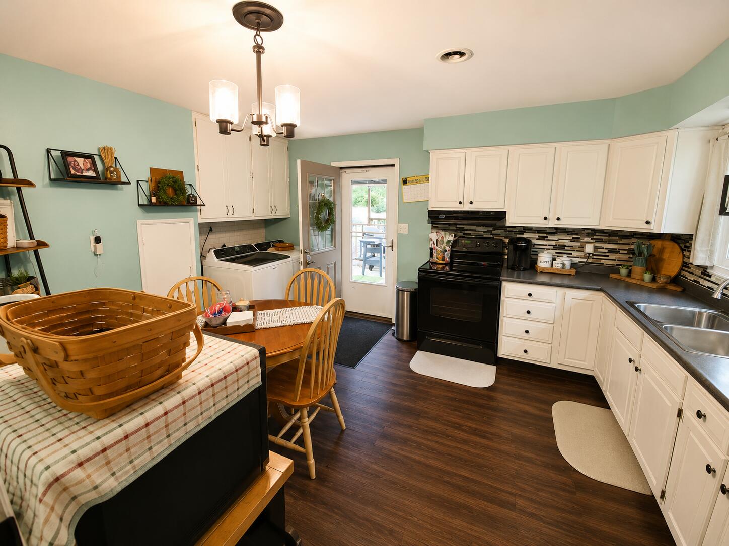 1500 Wright Street Property Photo 14