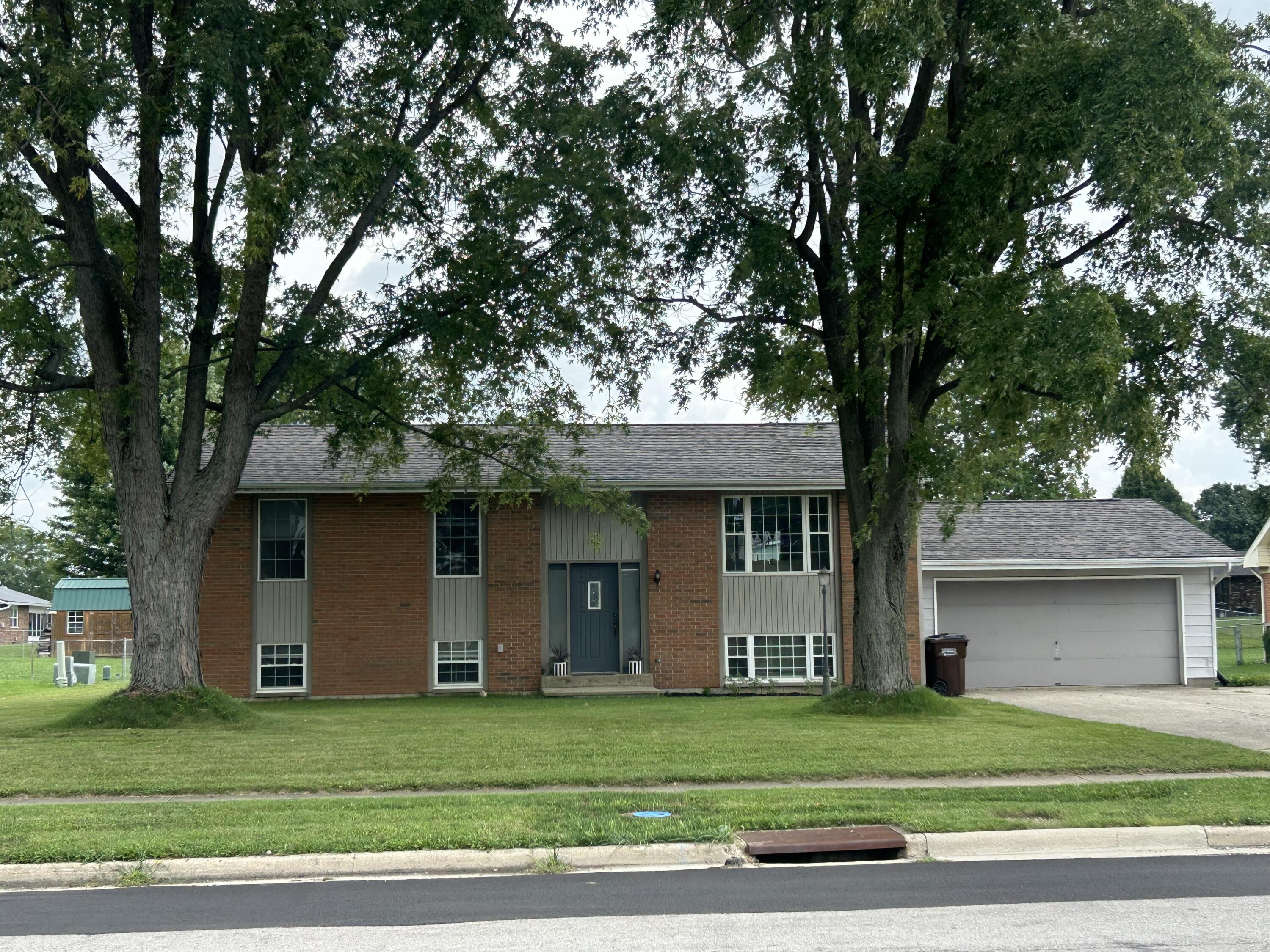 2642 Broadway Avenue Property Photo 1