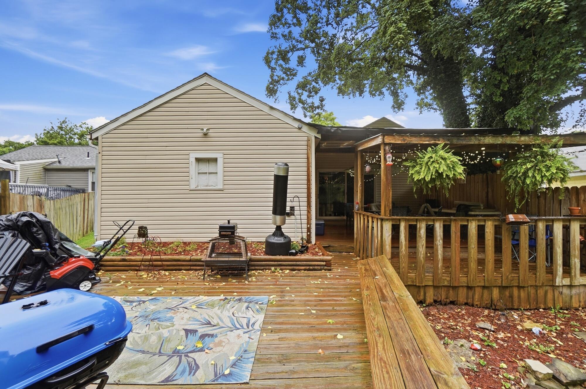 1310 Texas Avenue Property Photo 39